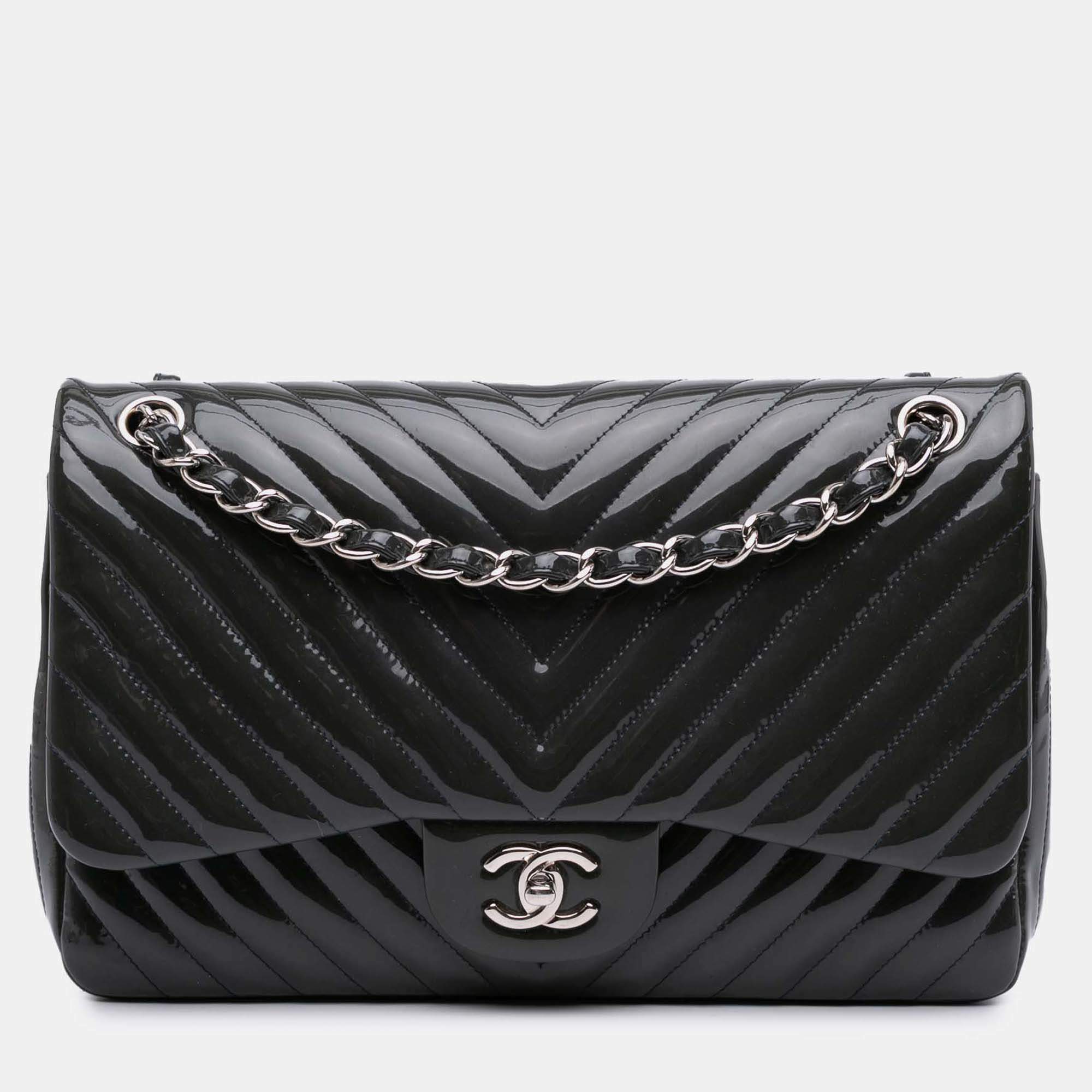 Pre Owned Chanel Navy Blue Jumbo Classic Chevron Patent Double Flap