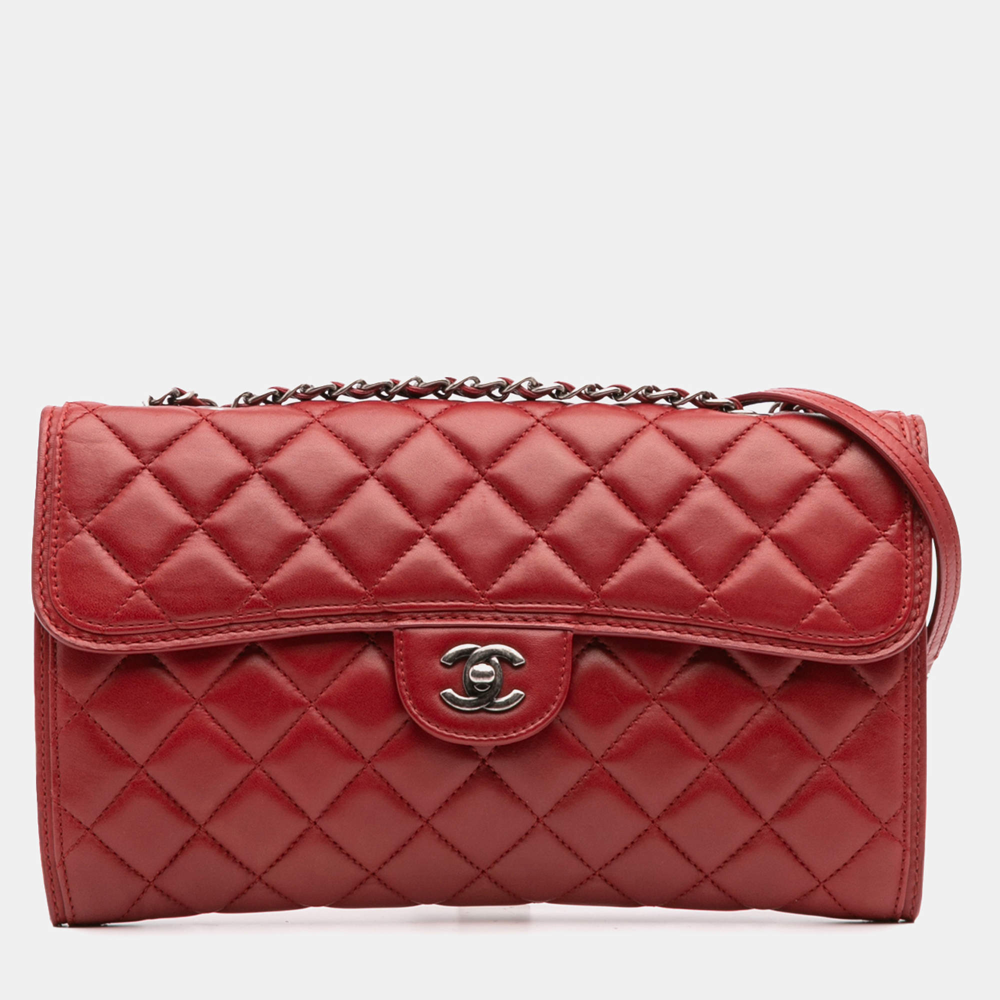 Pre Owned Chanel Red Medium Quilted Lambskin Citizen Flap
