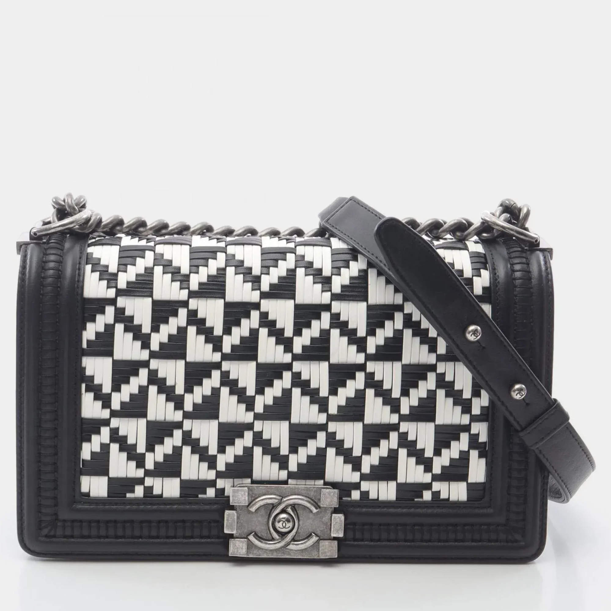 Pre Owned Chanel Boy Black White Lambskin Leather Shoulder Bag