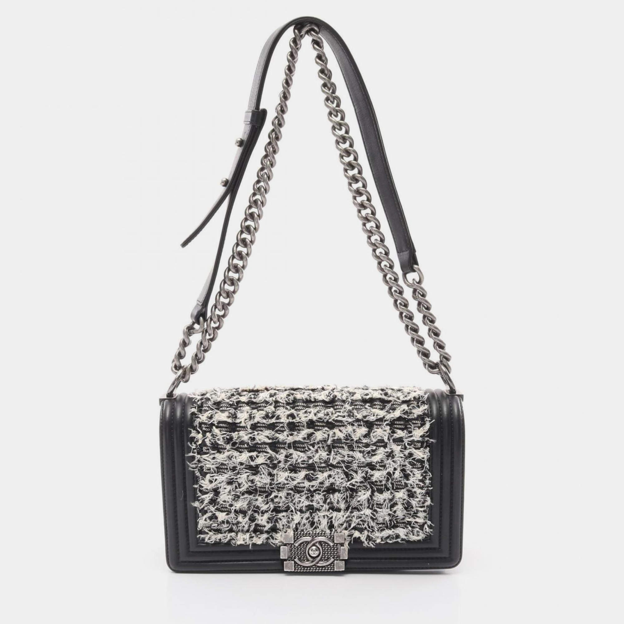 Pre Owned Chanel Boy Black White Leather and Fabric Shoulder Bag