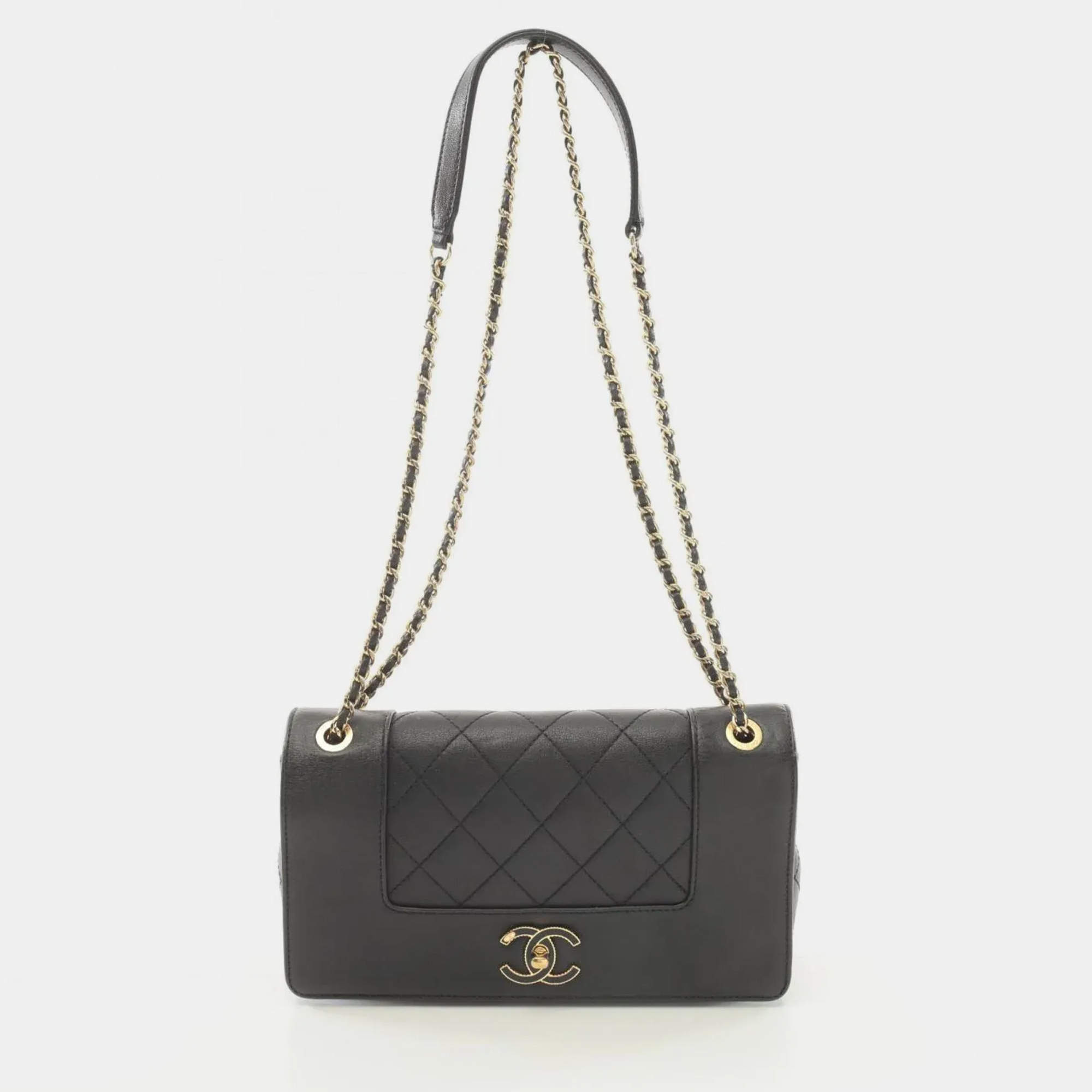 Pre Owned Chanel Mademoiselle Matelasse Black Leather Shoulder Bag