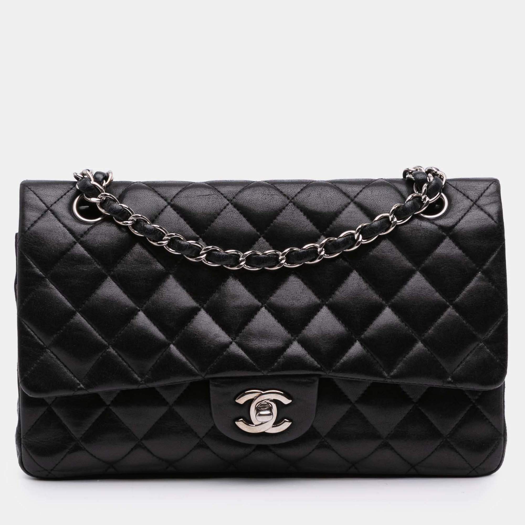 Pre Owned Chanel Black Medium Classic Lambskin Double Flap