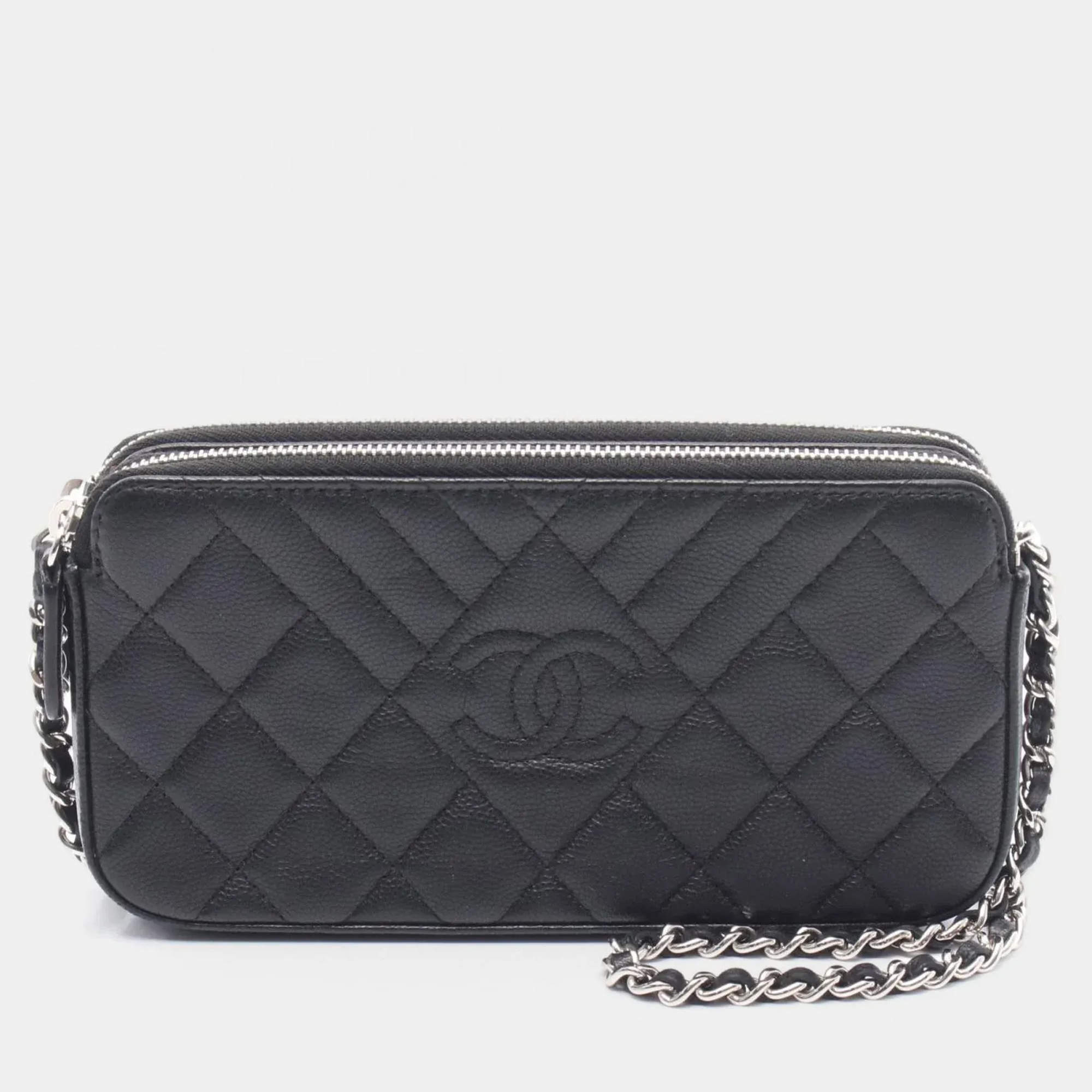 Pre Owned Chanel Black Calfskin Leather Double Zip Shoulder Bag