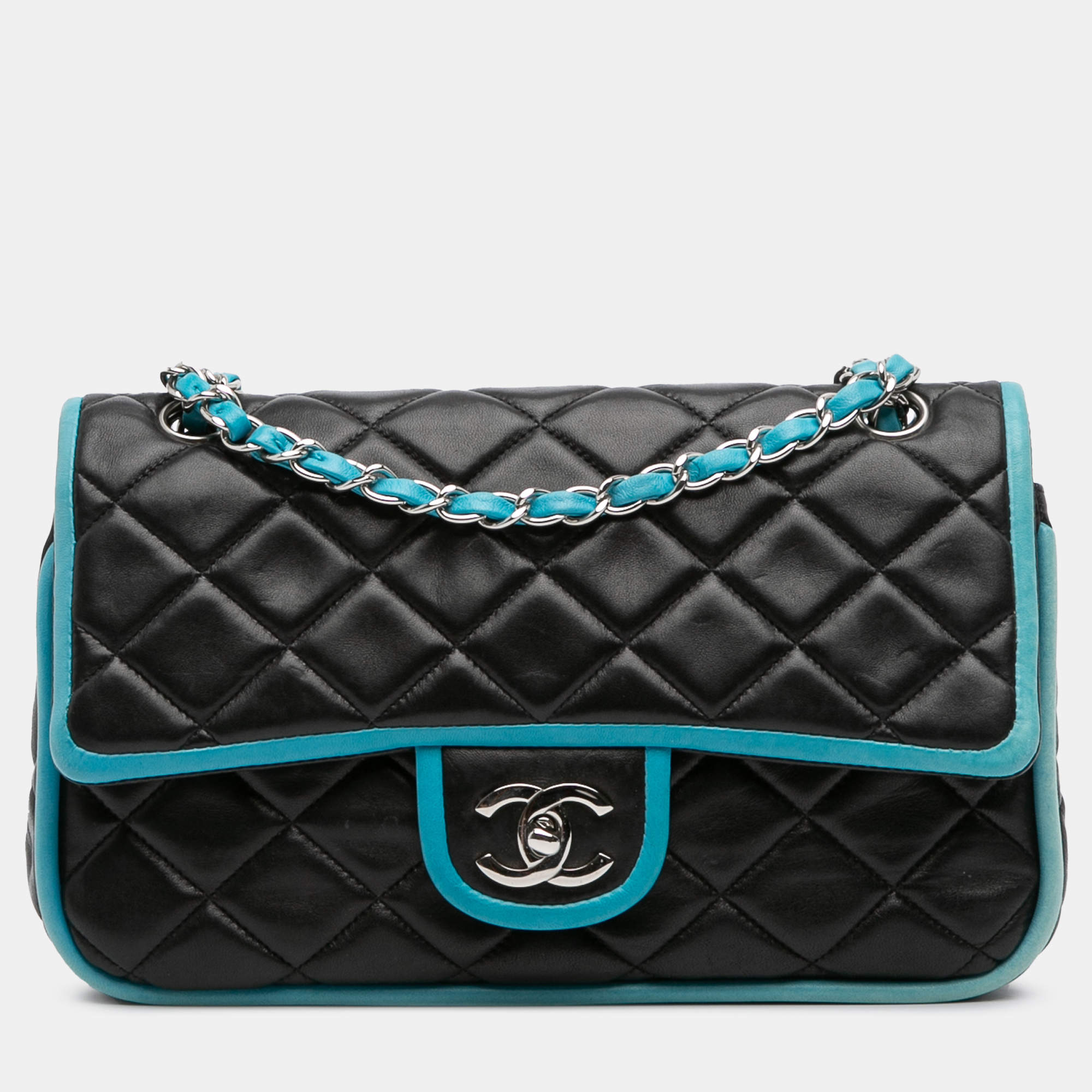 Pre Owned Chanel Black Blue Medium Classic Bicolor Quilted Lambskin Double Flap