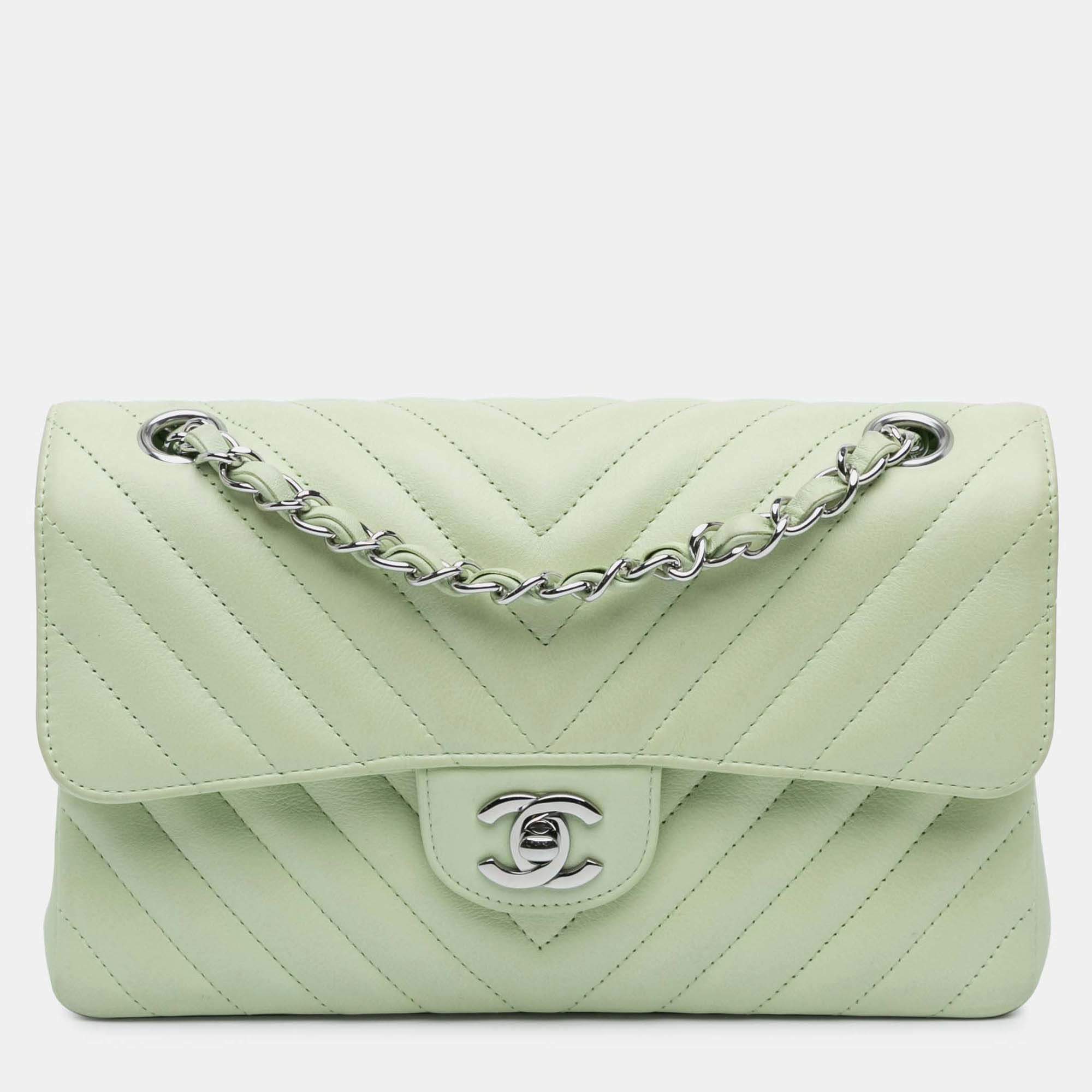 Pre Owned Chanel Classic Double Flap Small Green Chevron Lambskin Shoulder Bag