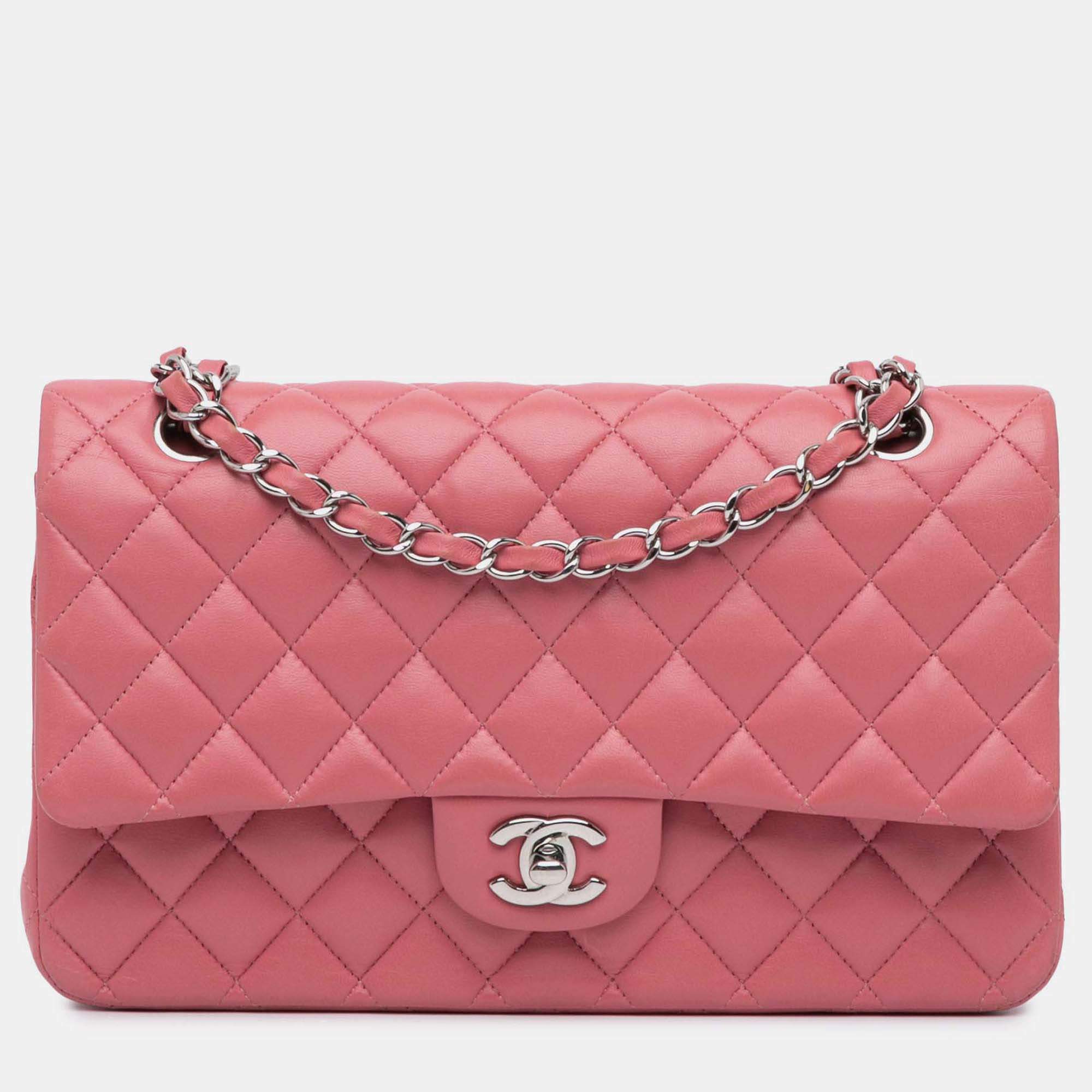 Pre Owned Chanel Classic Double Flap Medium Pink Lambskin Shoulder Bag