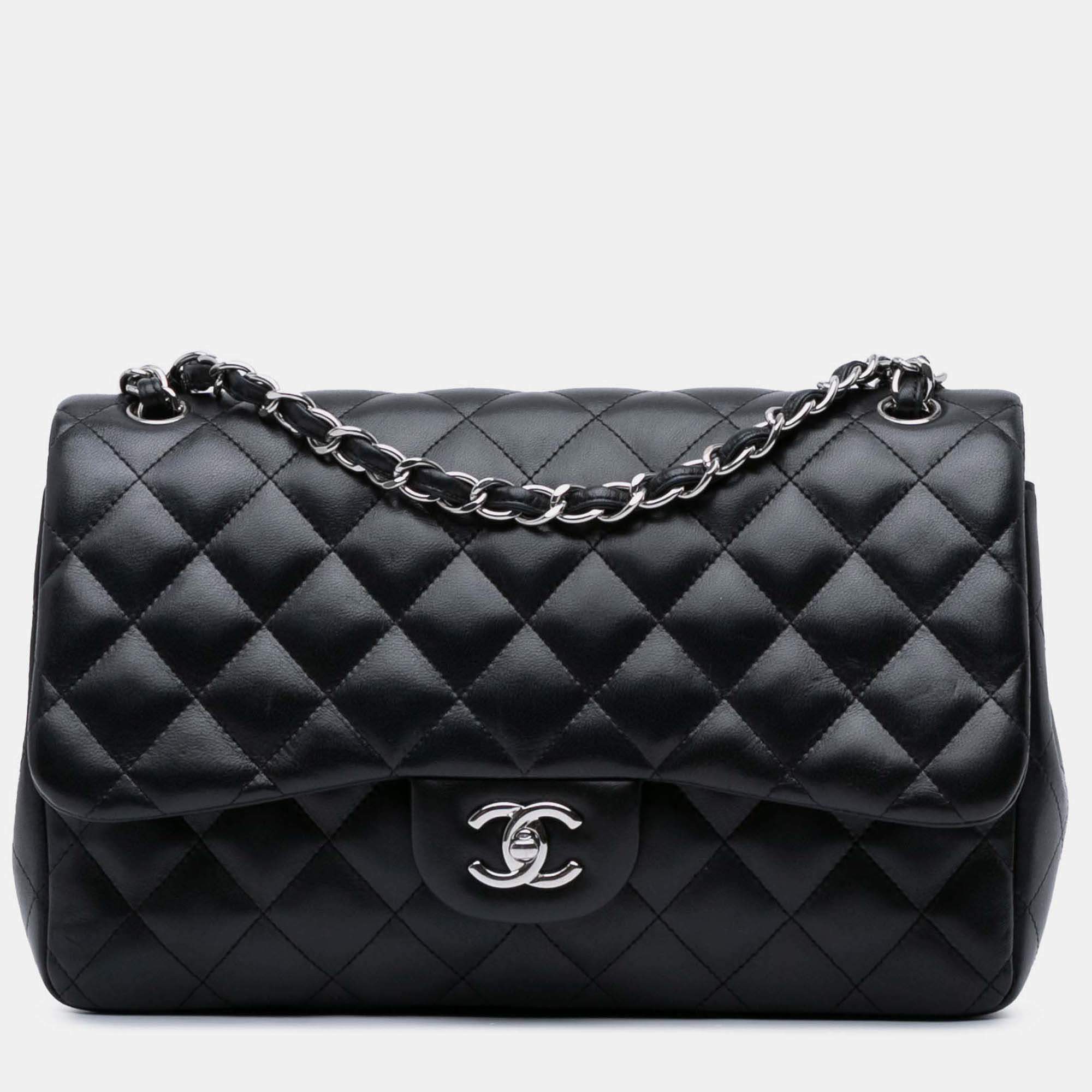 Pre Owned Chanel Classic Double Flap Jumbo Black Lambskin Shoulder Bag