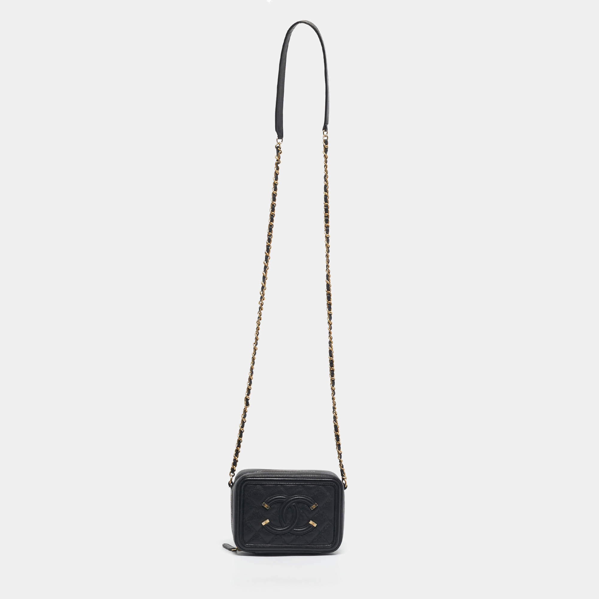 Pre Owned Chanel Black Quilted Caviar Leather CC Filigree Vanity Bag