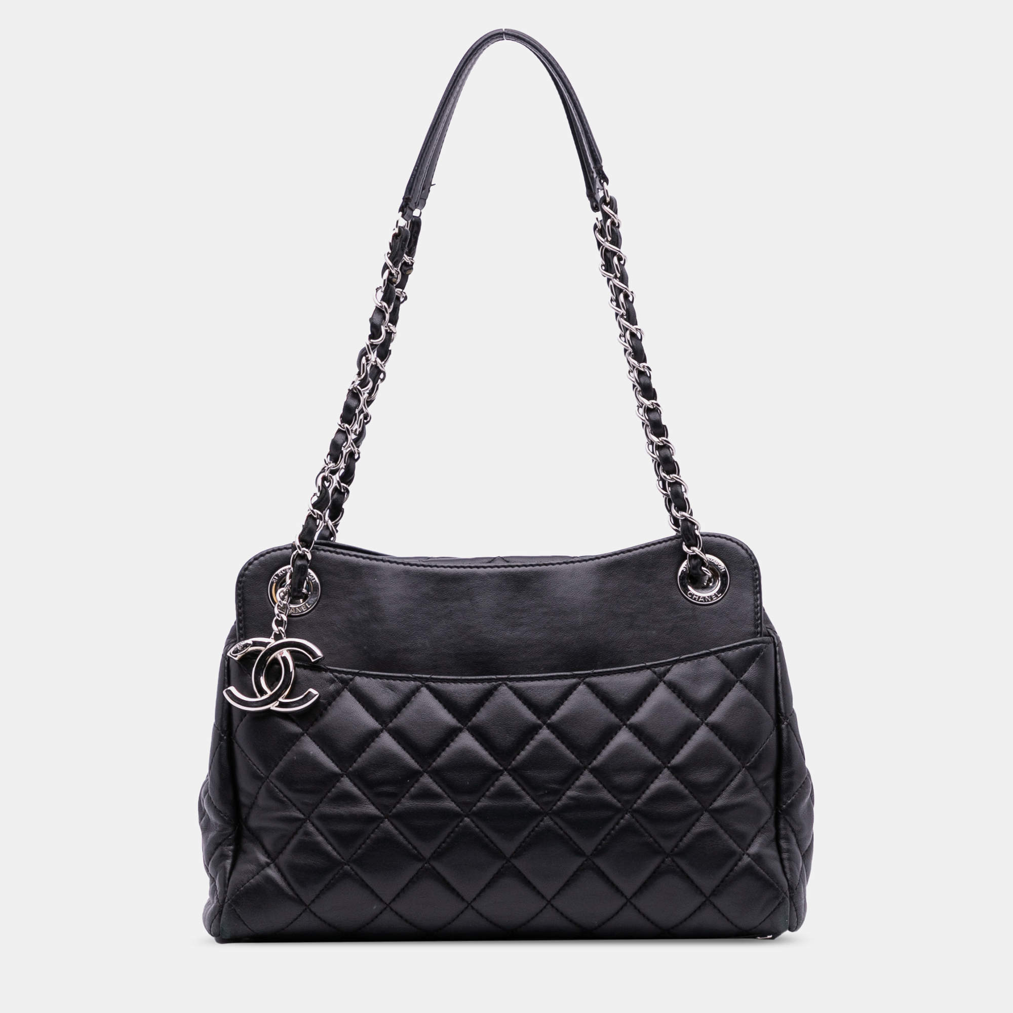 Pre Owned Chanel Black Quilted Lambskin 7 Tote