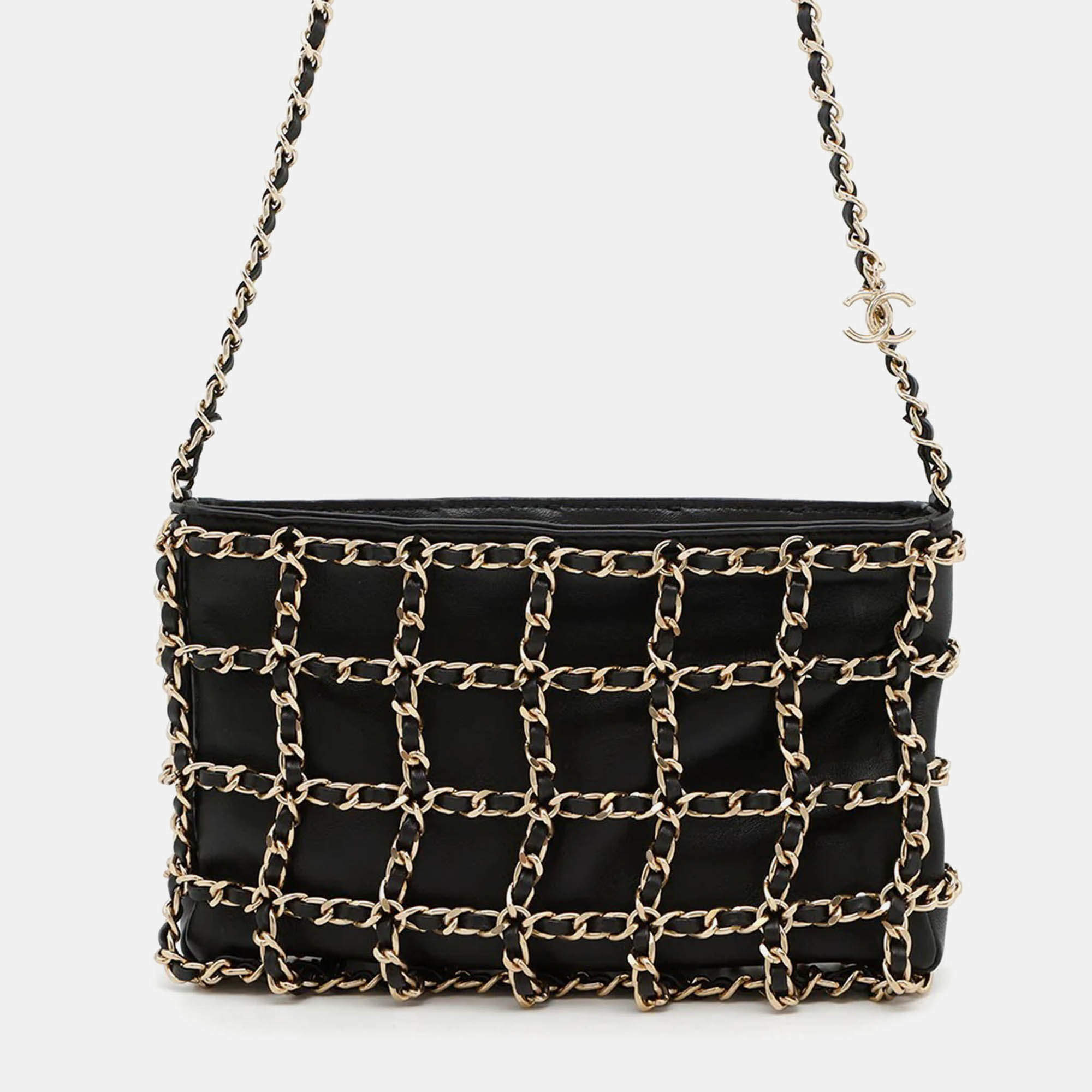 Pre Owned Chanel CC Chain Black Lambskin Shoulder Bag