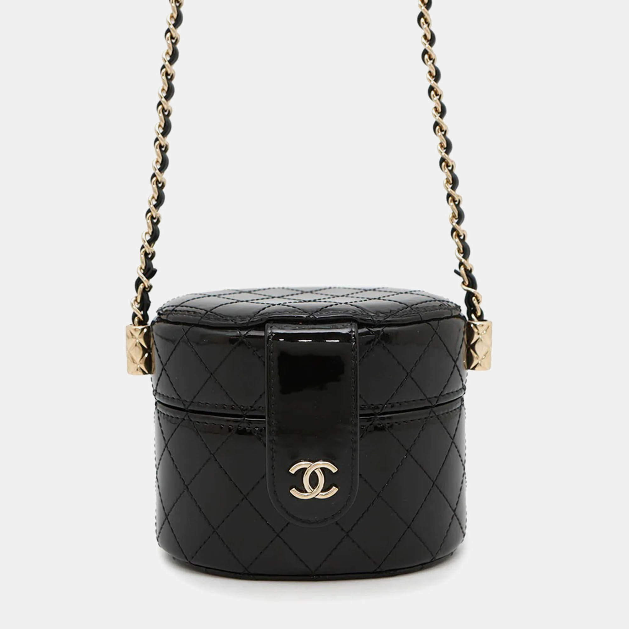 Pre Owned Chanel Mini Vanity Black Patent Leather Shoulder Bag