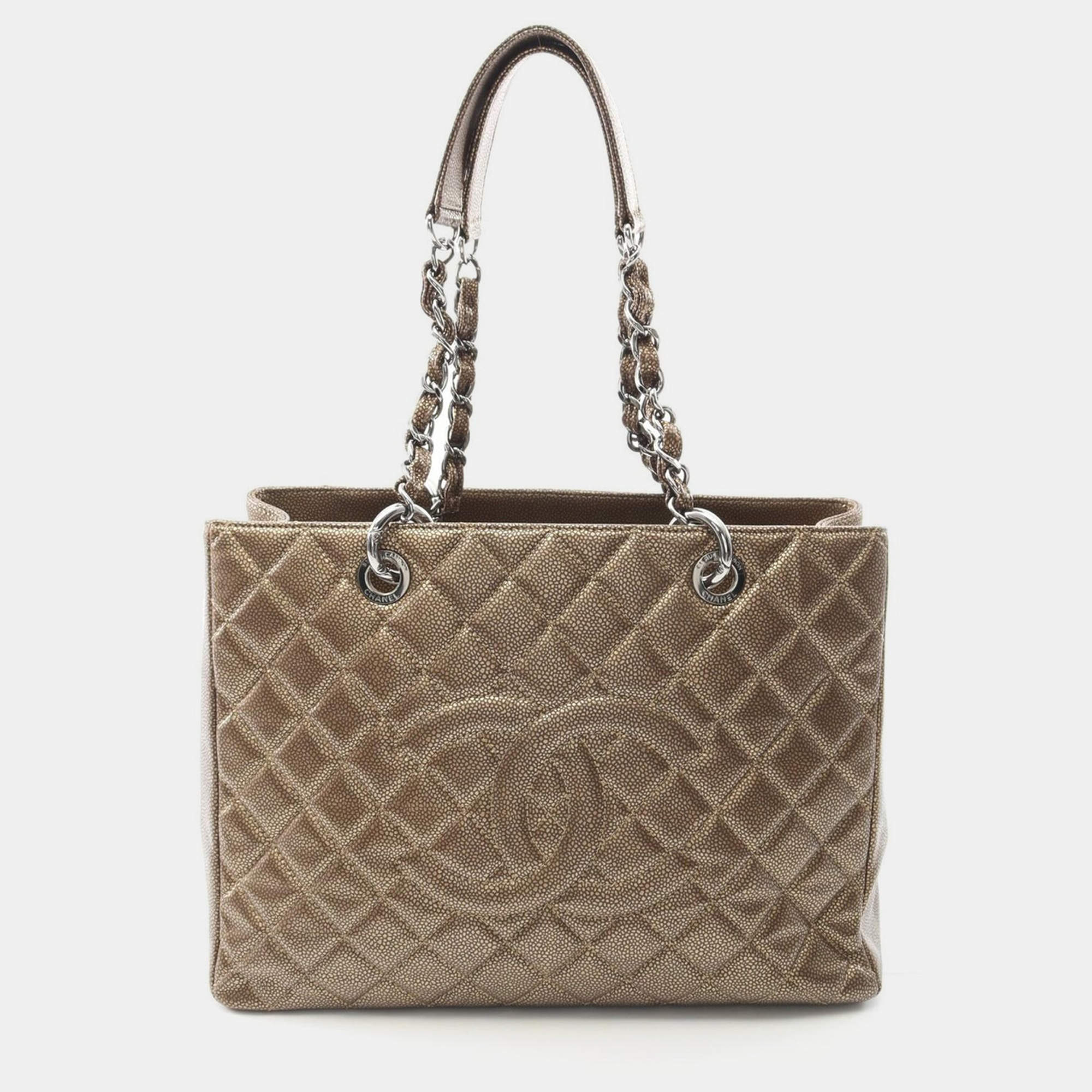 Pre Owned Chanel Matelasse Grand Shopping Tote Gst Bag A50995 Calfskin Gold Shw