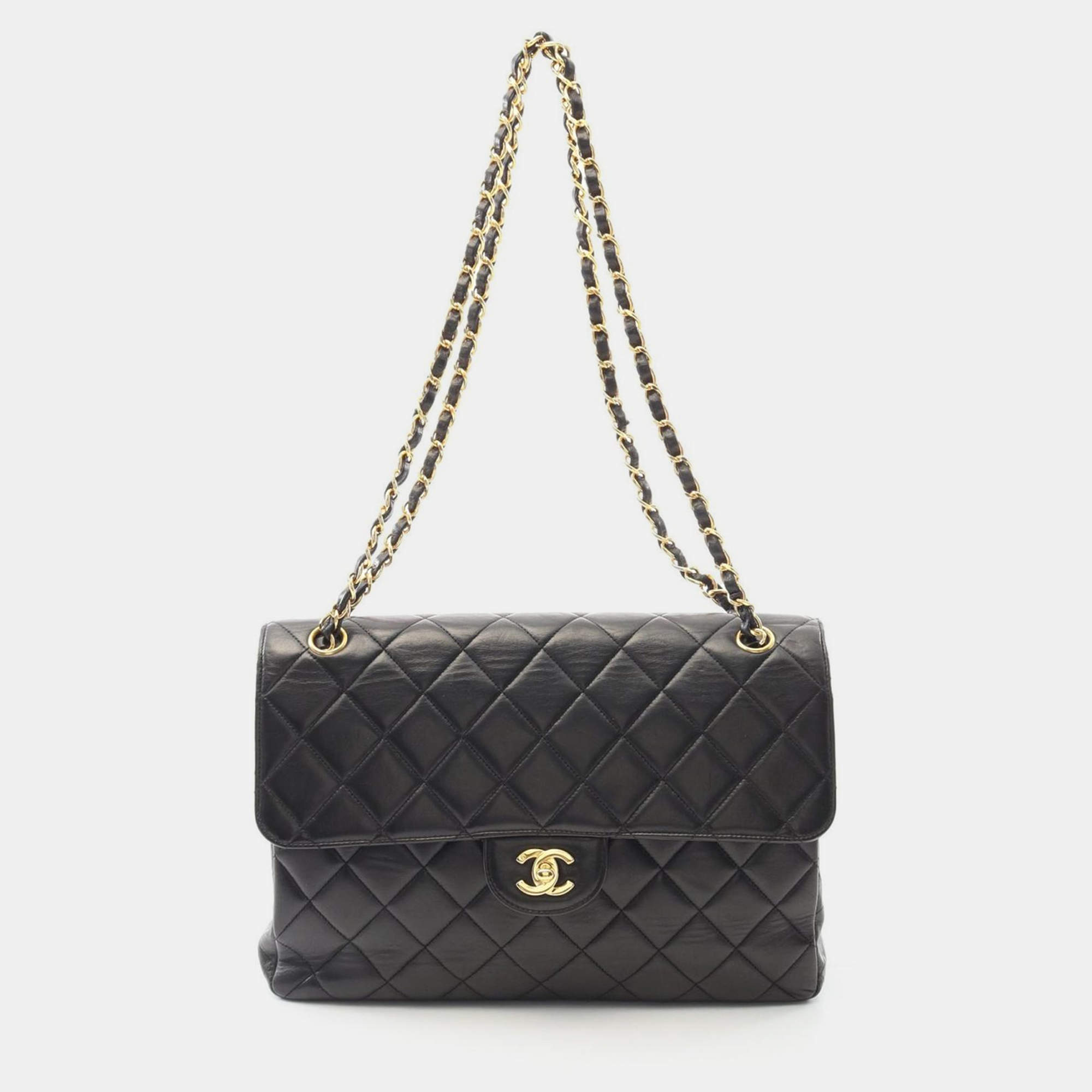 Pre Owned Chanel Quilted Black Leather Chain Shoulder Bag