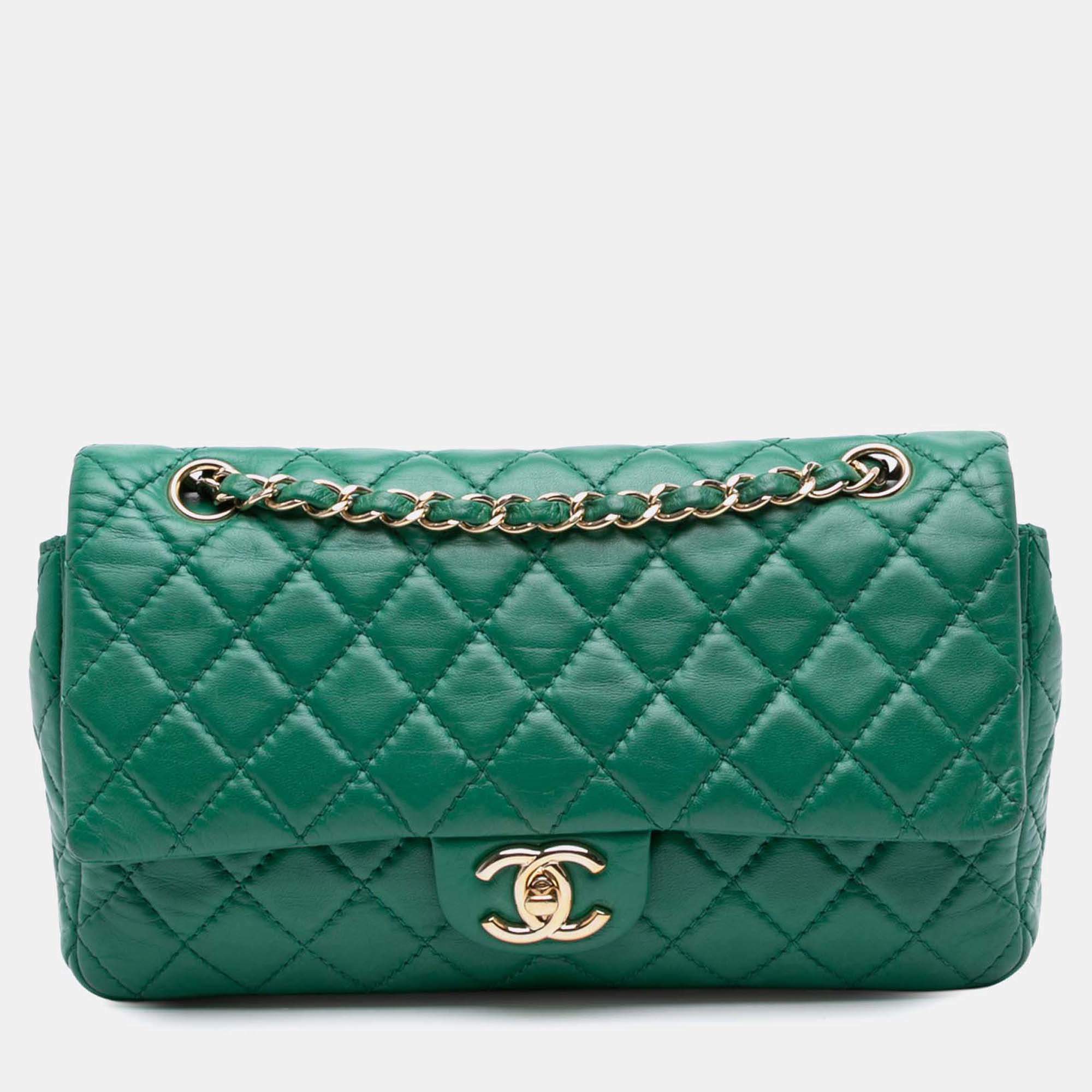 Pre Owned Chanel Green Medium Classic Lambskin Double Flap