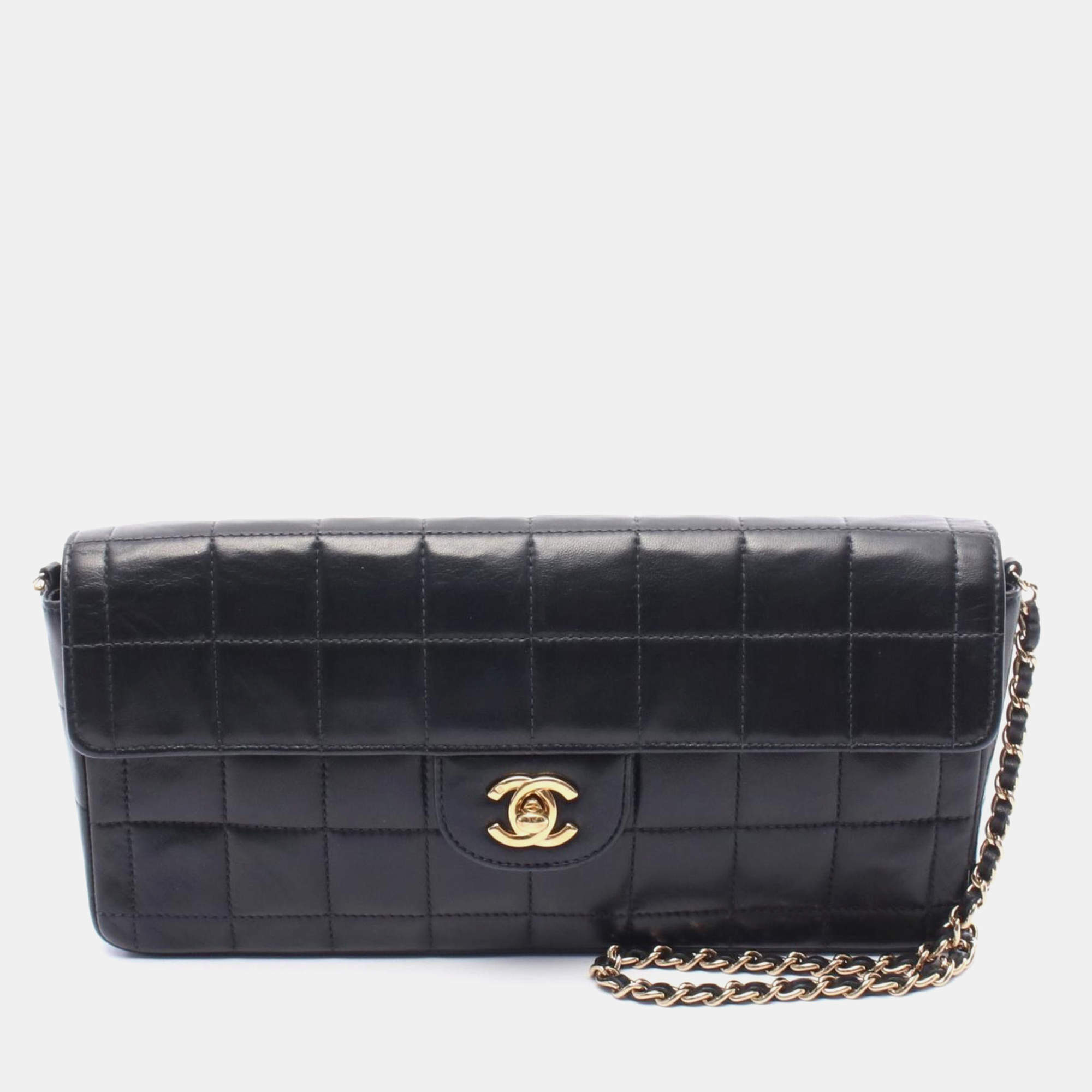 Pre Owned Chanel Chocobar Black Lambskin Leather Shoulder Bag
