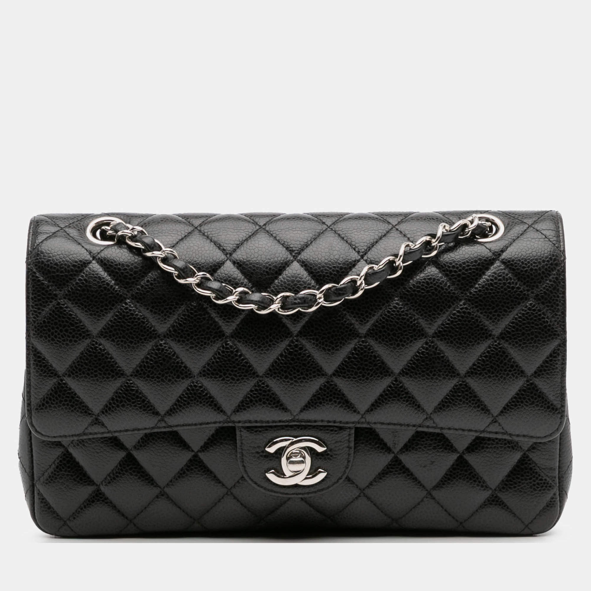 Pre Owned Chanel Black Medium Classic Caviar Double Flap