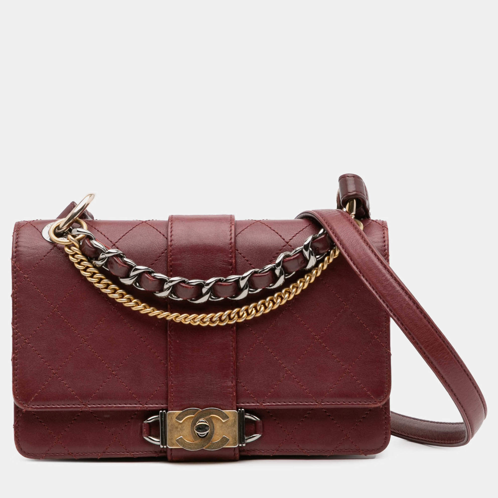 Pre Owned Chanel Red CC Stitched Calfskin Chain Flap