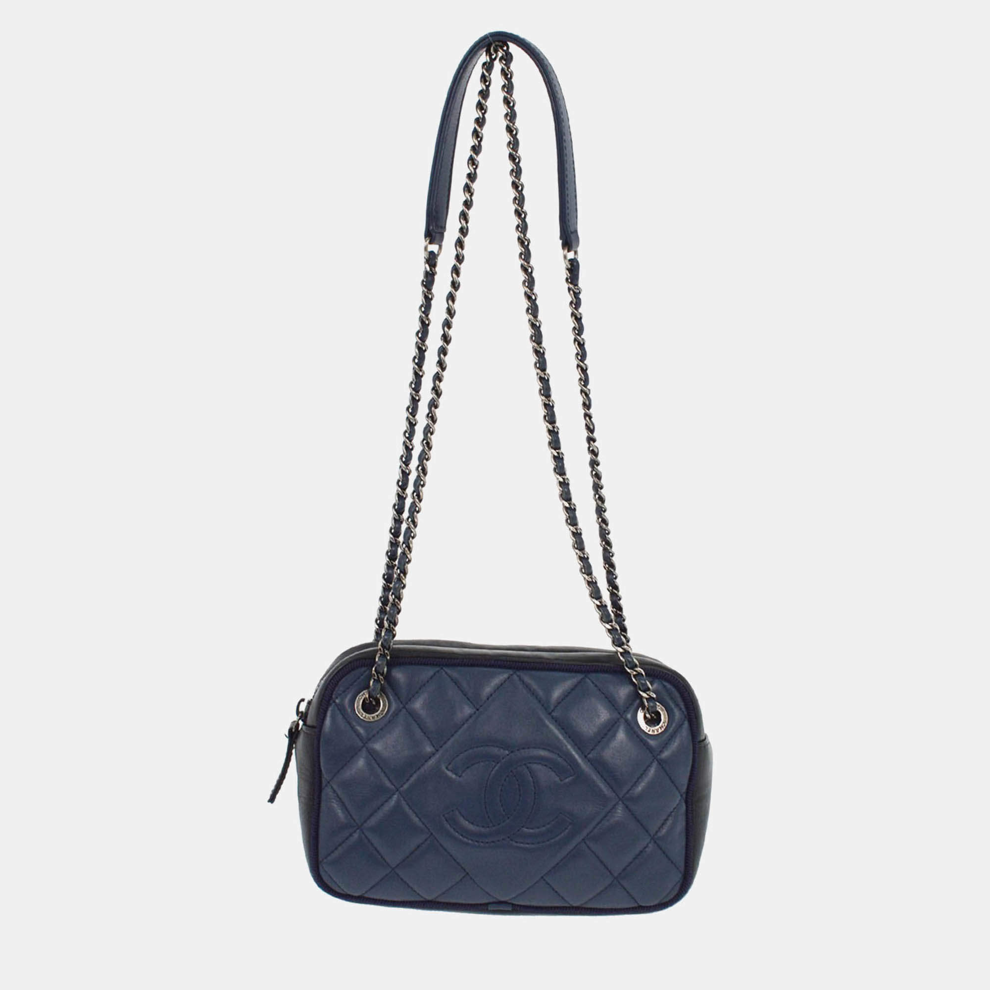 Pre Owned Chanel Blue Navy Lambskin Ballerine Camera Bag