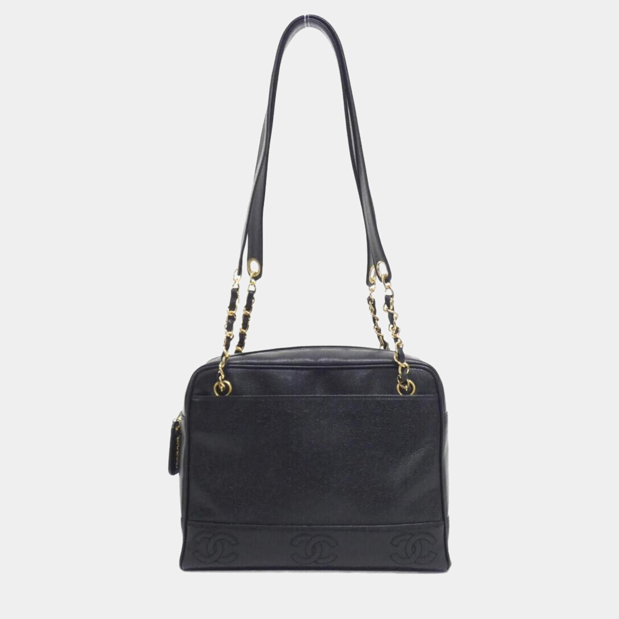 Pre Owned Chanel Black Grained Leather Shoulder Bag GHW