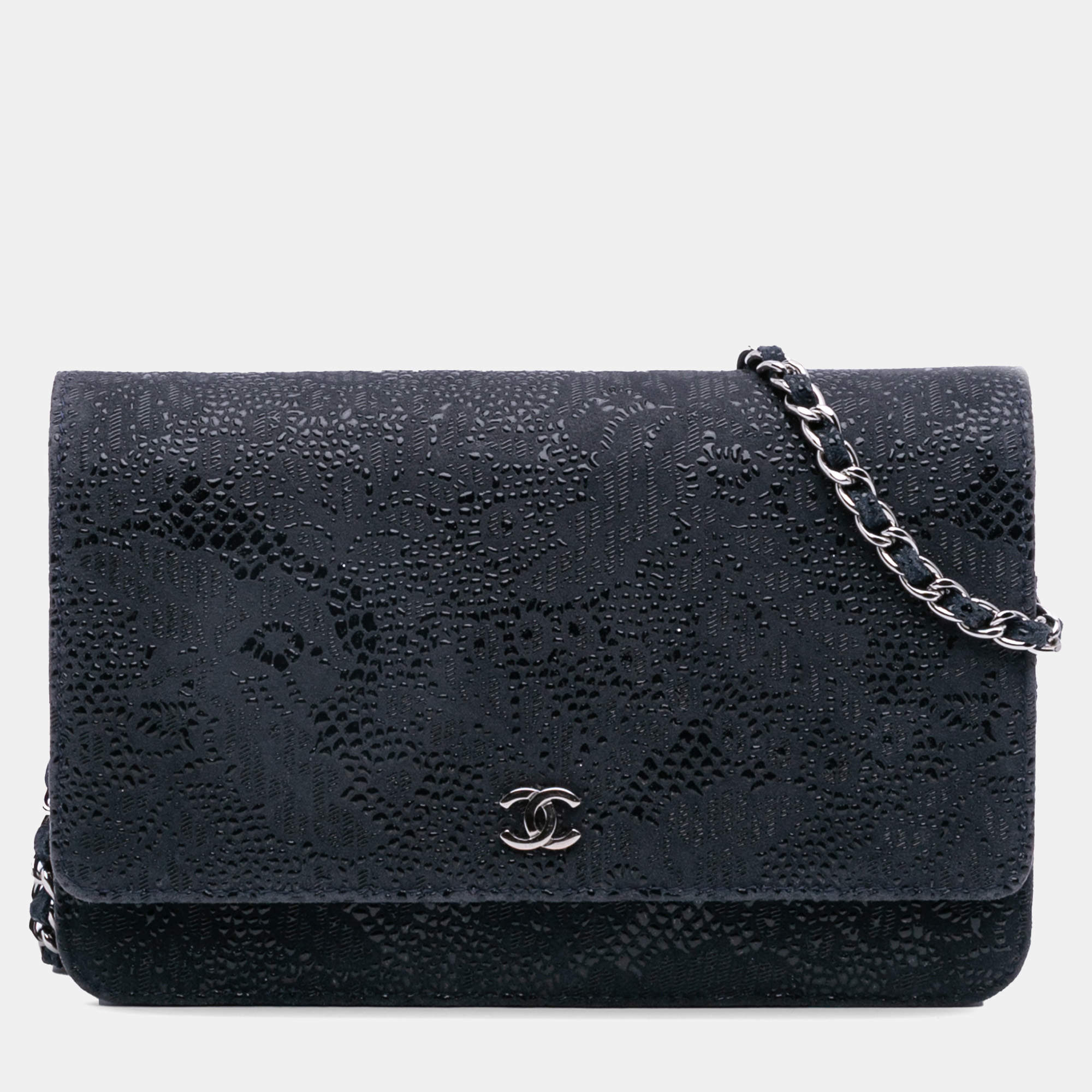 Pre Owned Chanel Navy Blue Lace Overlay Goatskin Wallet On Chain