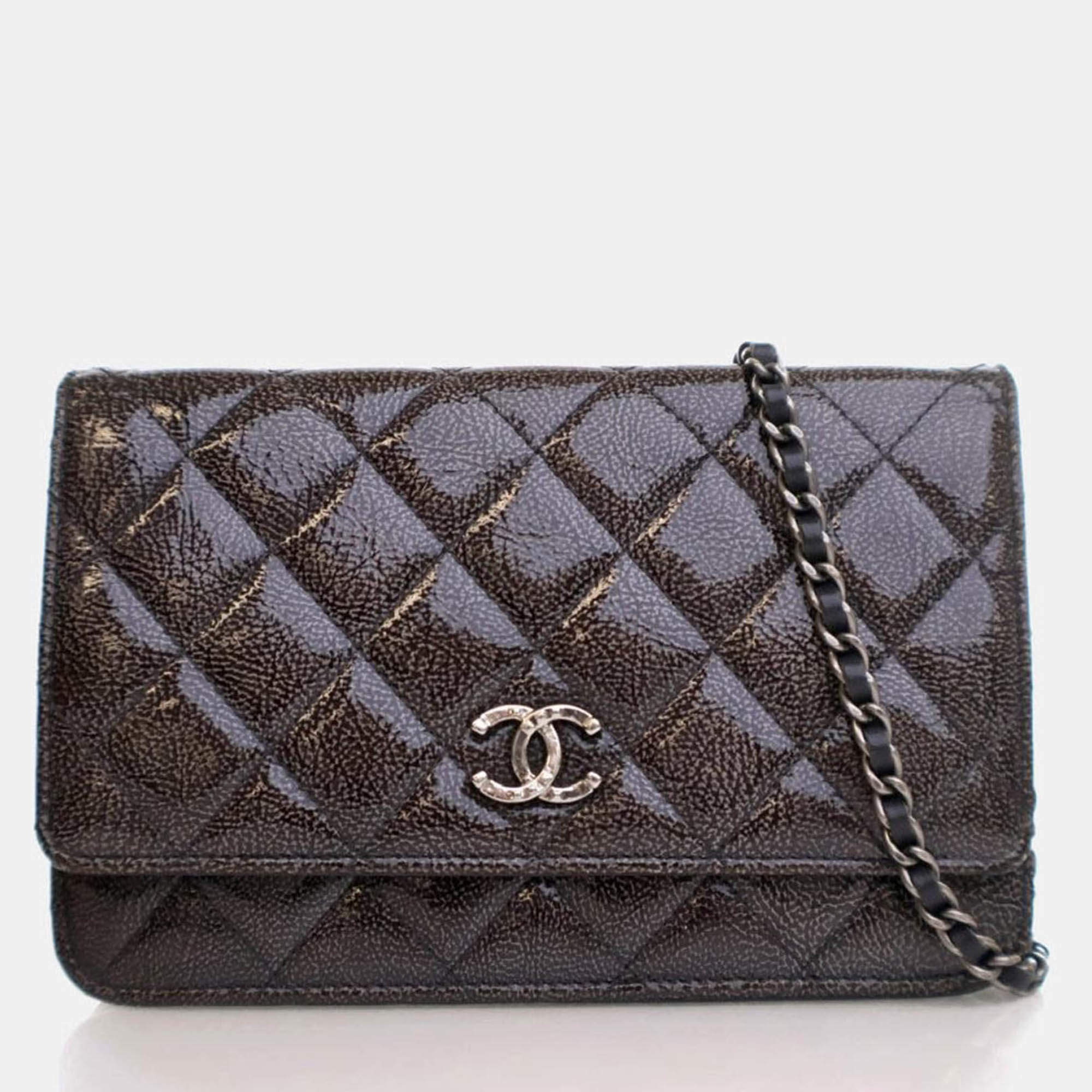 Pre Owned Chanel Patent Wallet On Chain (WOC)