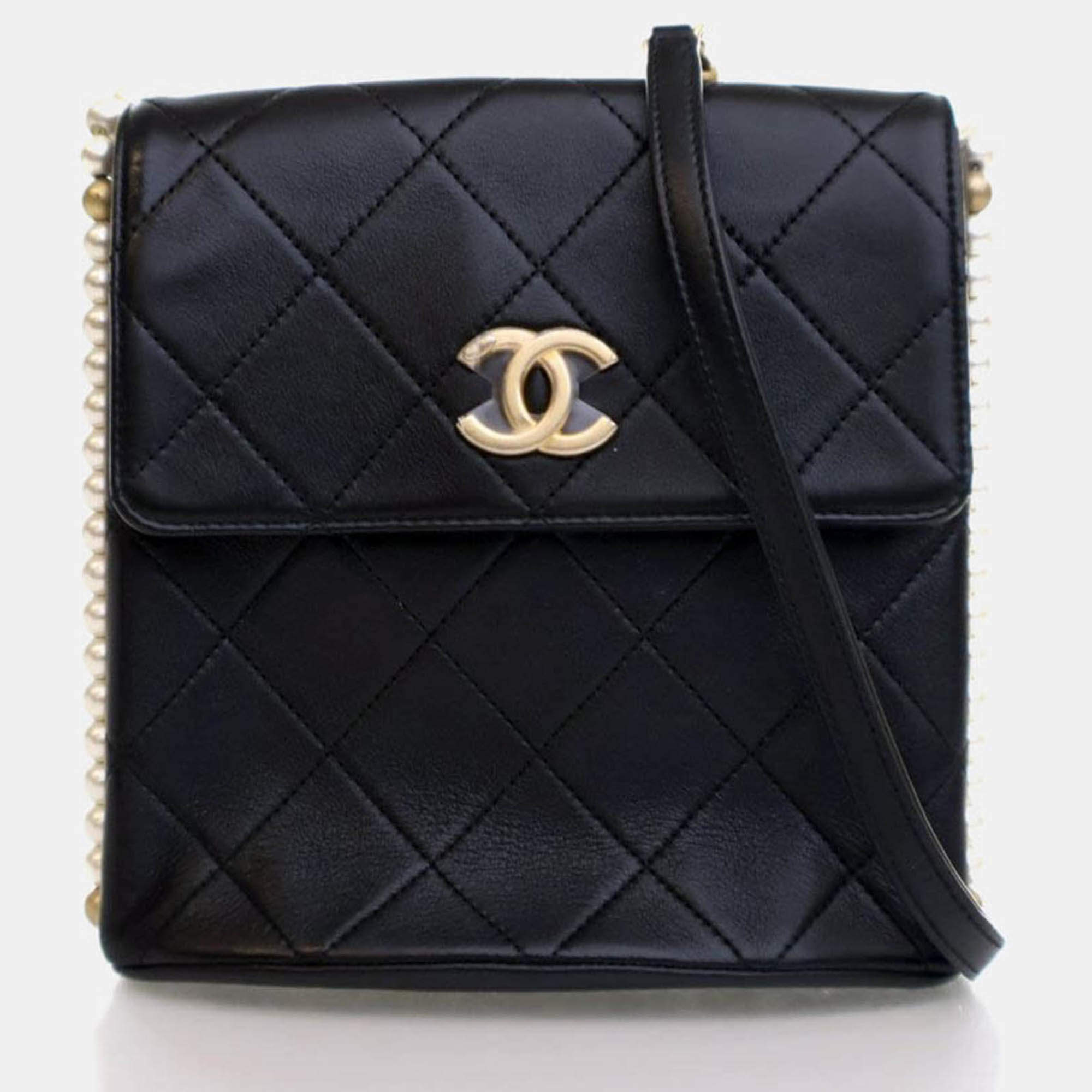 Pre Owned Chanel Small Calfskin About Pearls Hobo Bag