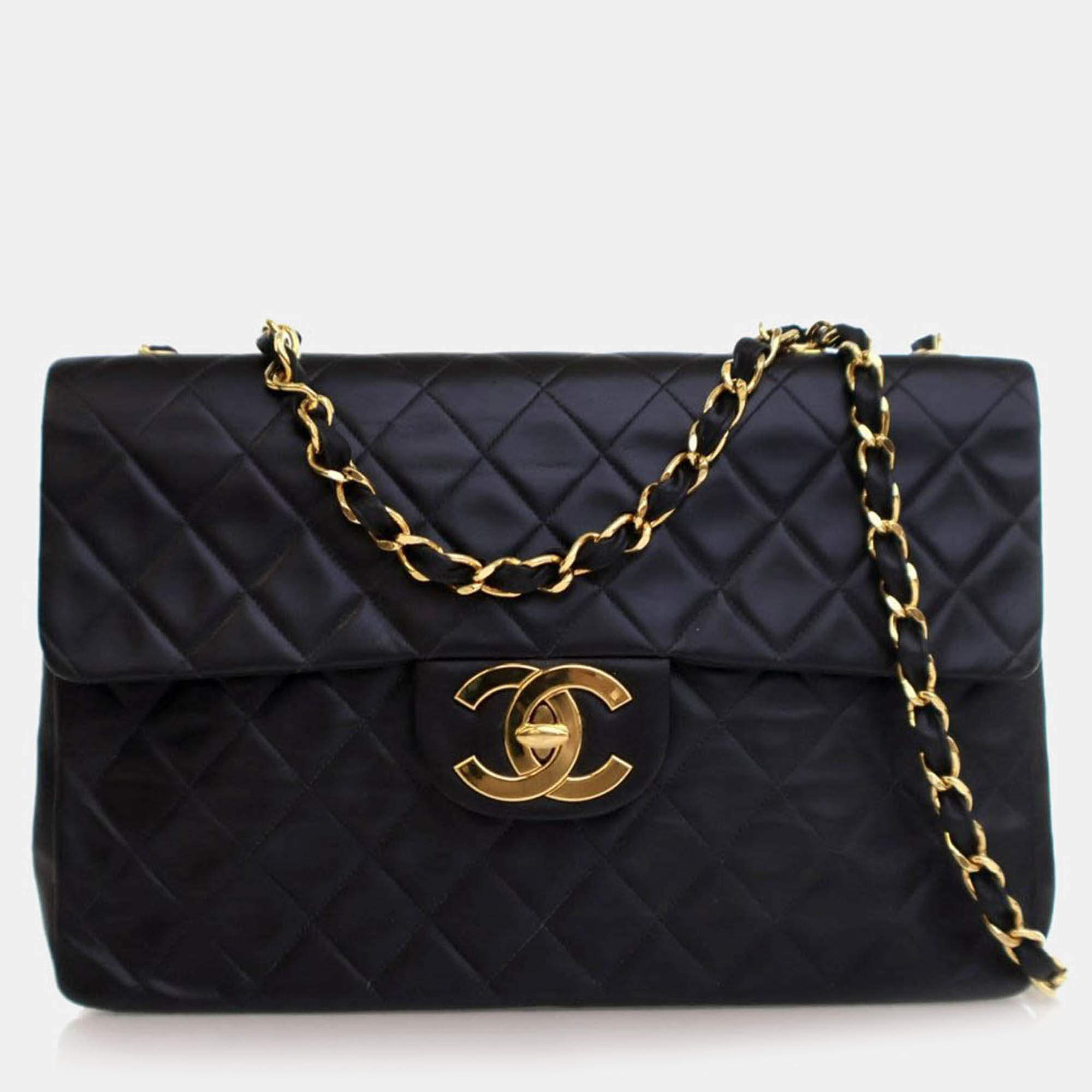 Pre Owned Chanel Vintage Maxi Lambskin Single Flap Bag
