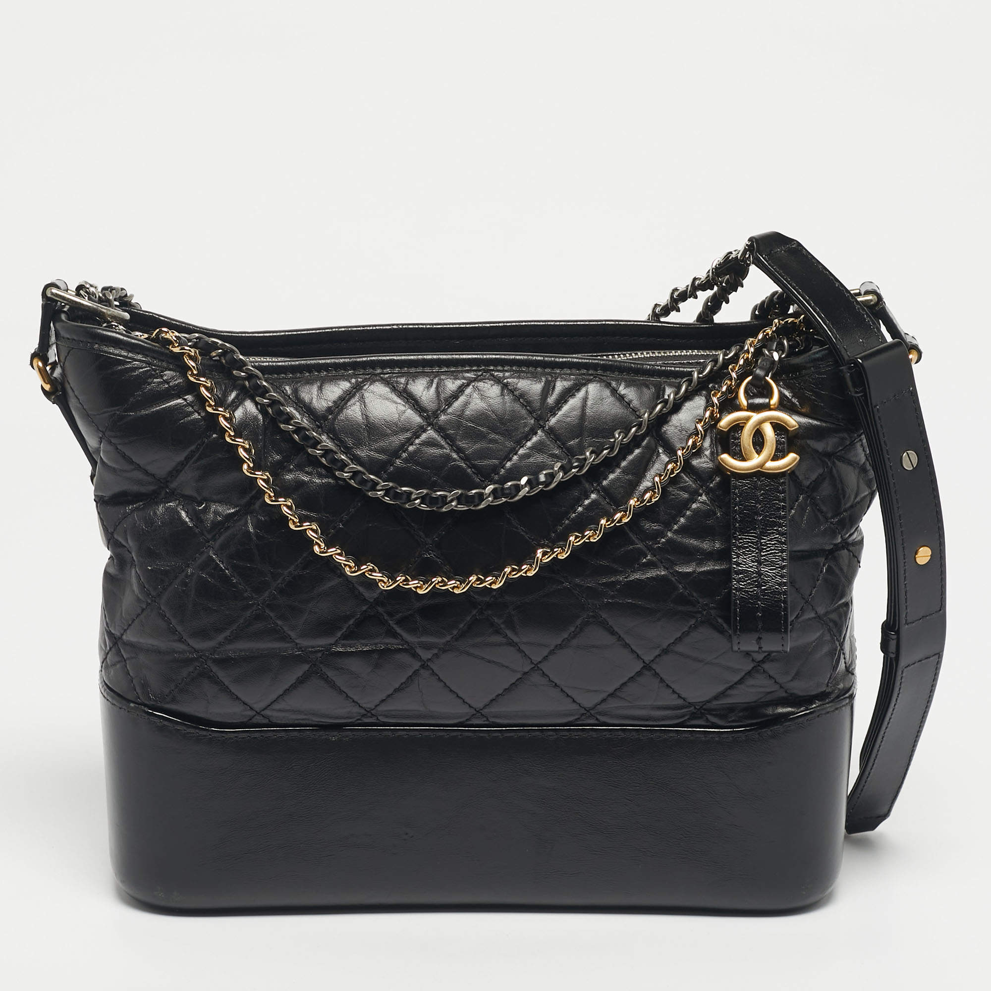 مملوكة مسبقًا Chanel Black Quilted Aged Leather Medium Gabrielle Hobo
