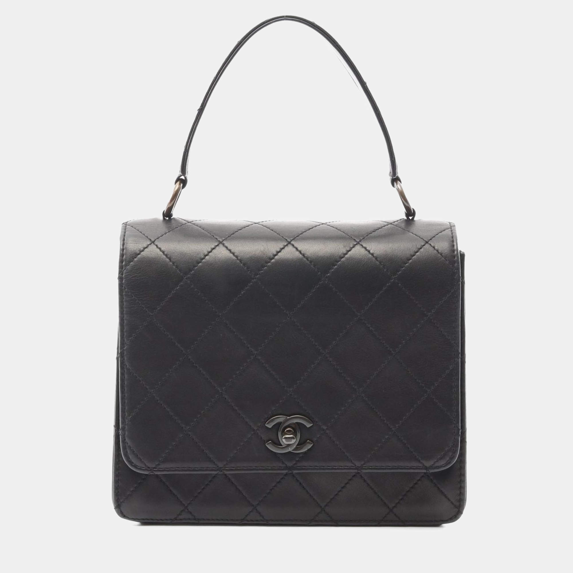 Pre Owned Chanel Flap Black Lambskin Shoulder Bag