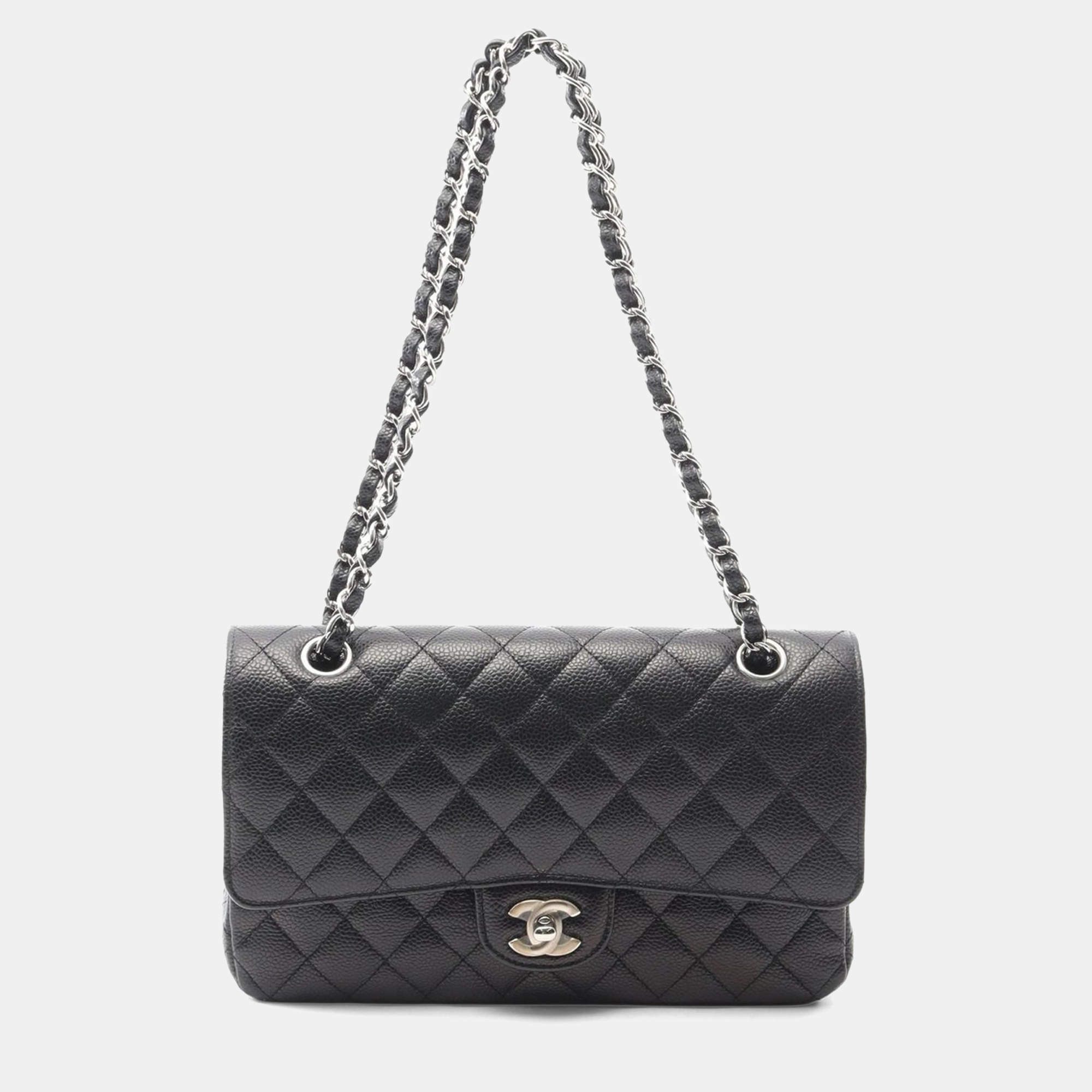 Pre Owned Chanel Matelasse W Flap Chain Shoulder Bag Leather Black
