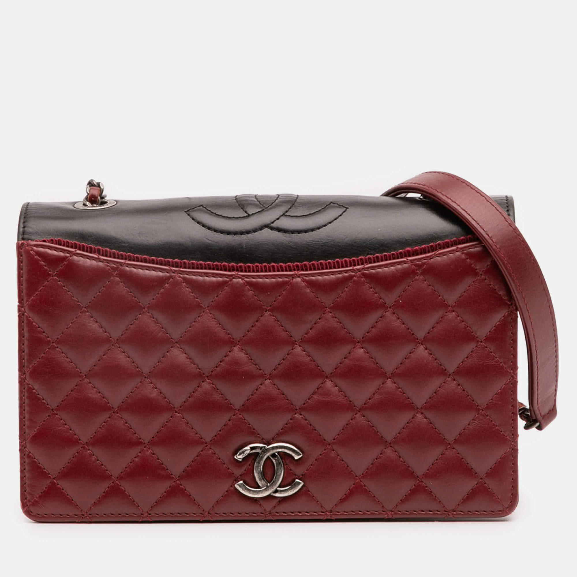 Pre Owned Chanel Red Small Quilted Lambskin Ballerine Flap Bag