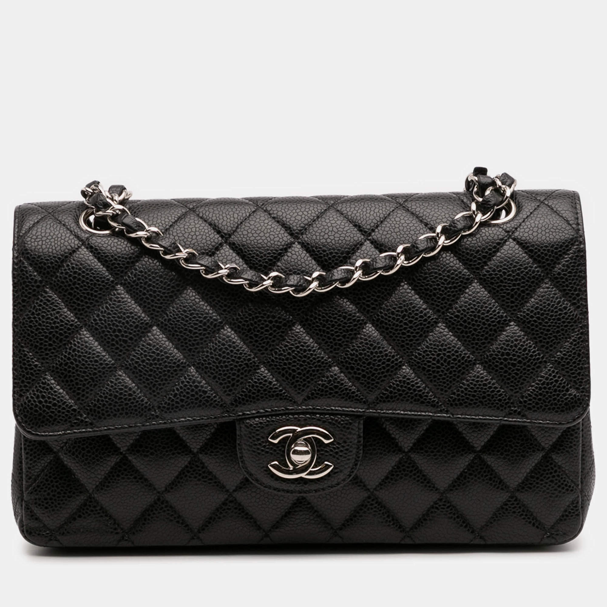 Pre Owned Chanel Black Medium Classic Caviar Double Flap