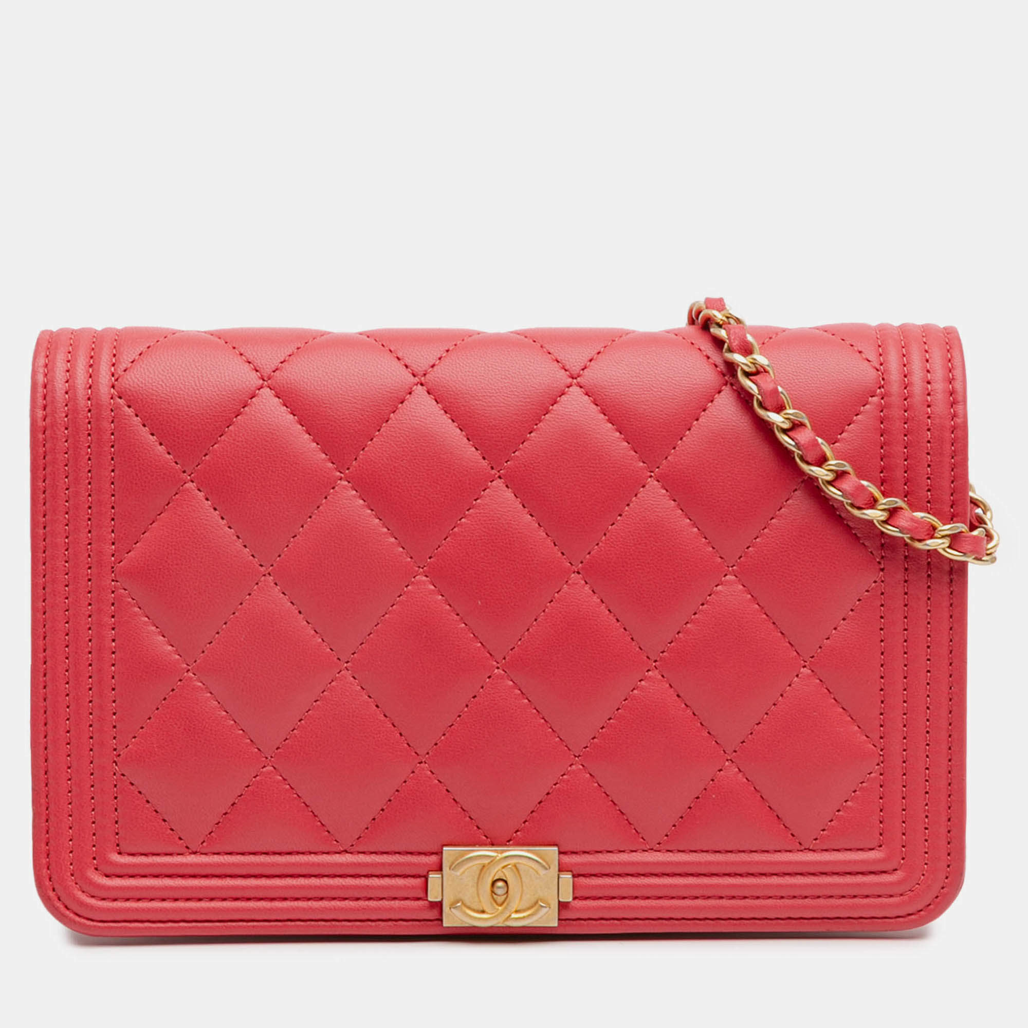 Pre Owned Chanel Red Quilted Caviar Boy Wallet on Chain