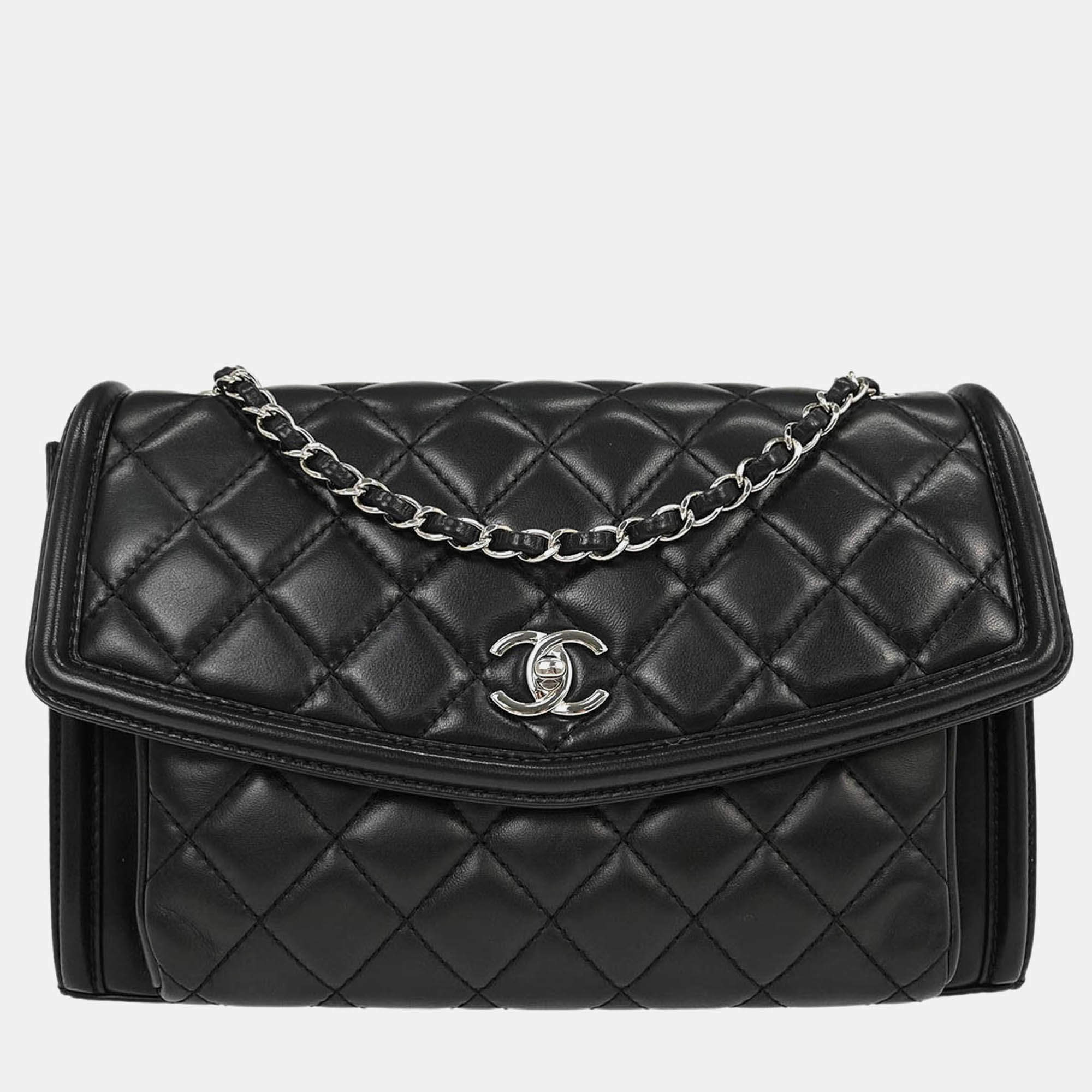 Pre Owned Chanel Geometric Flap Black Lambskin Chain Shoulder Bag