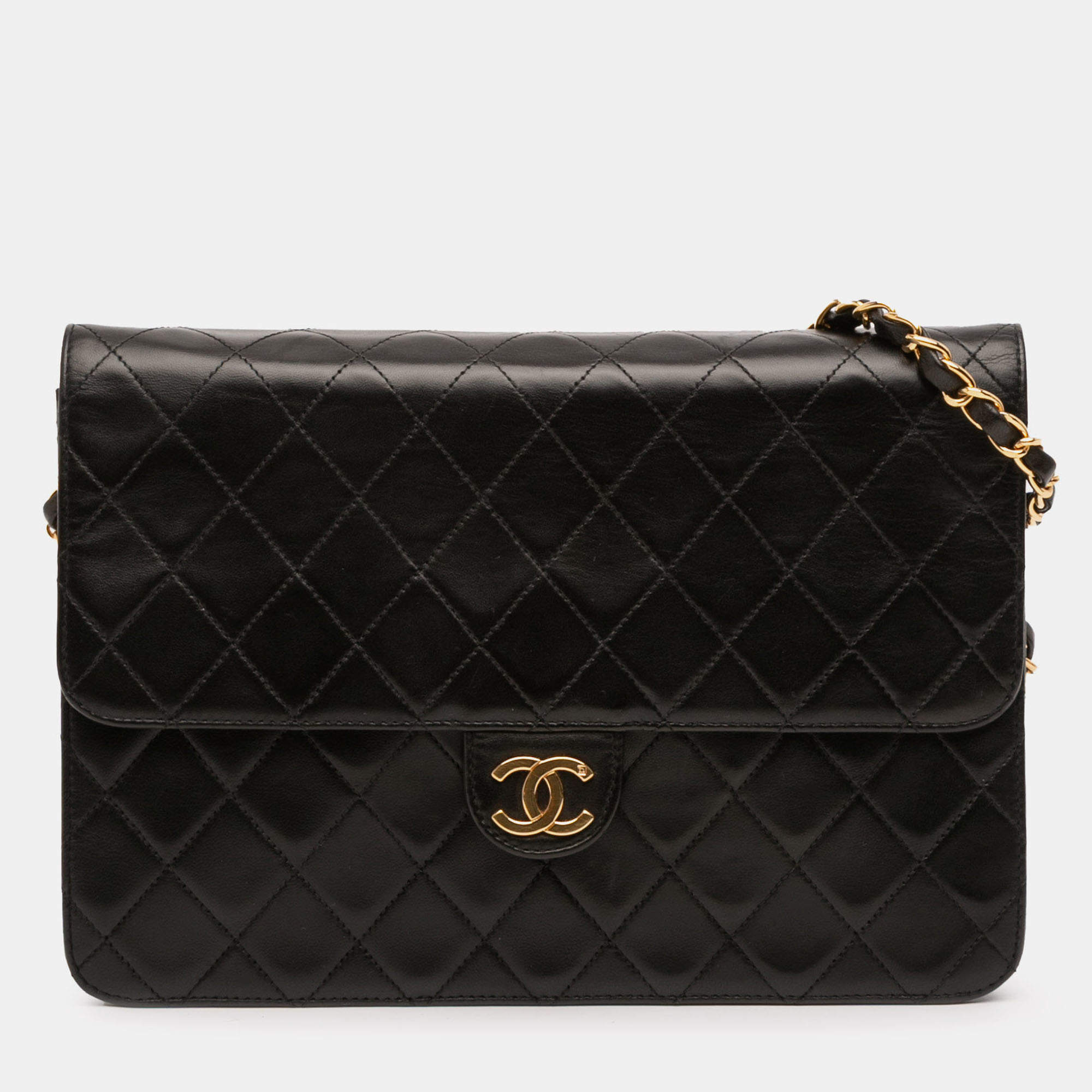 Pre Owned Chanel Black Medium CC Quilted Lambskin Single Flap