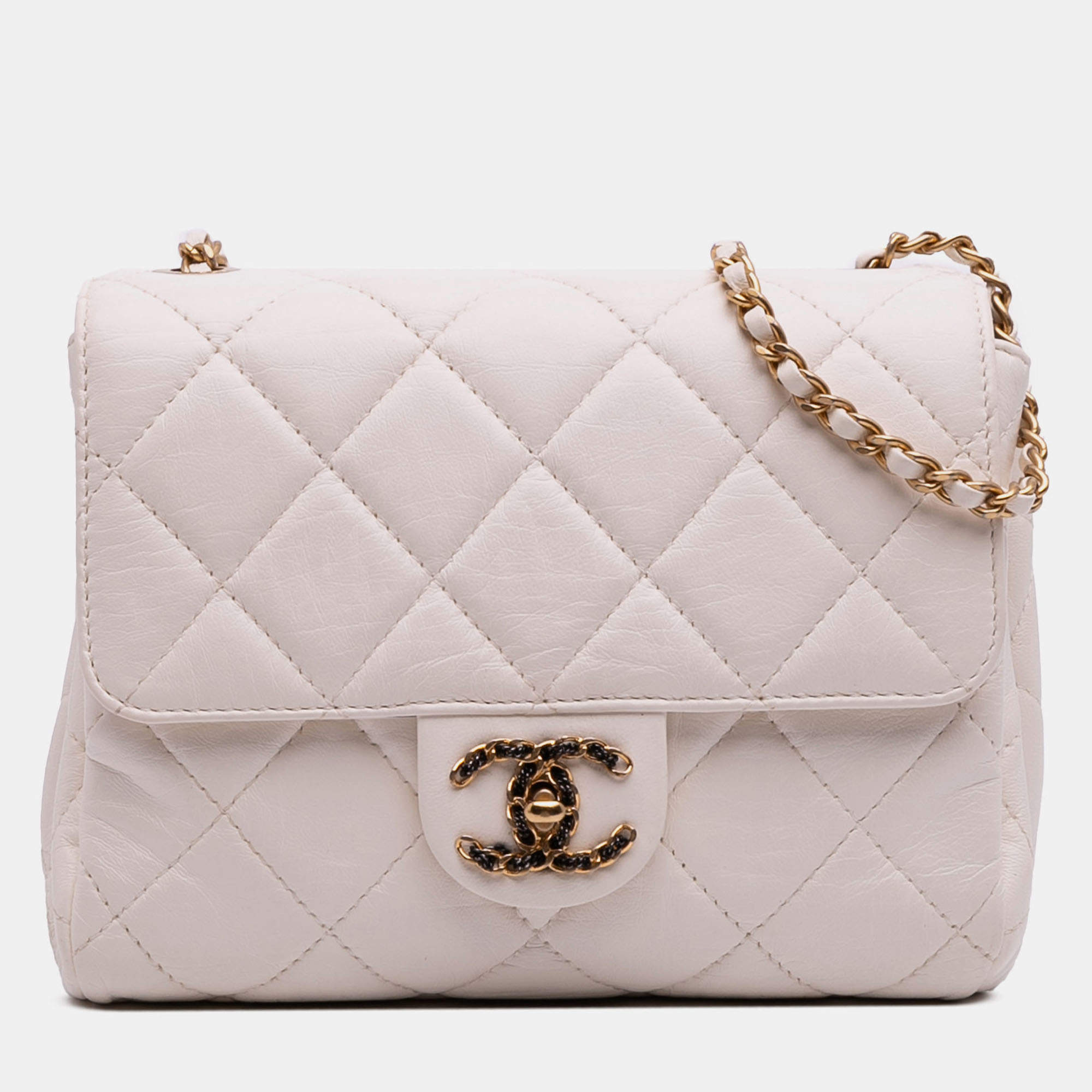 Pre Owned Chanel White CC Quilted Aged Calfskin Accordion Flap