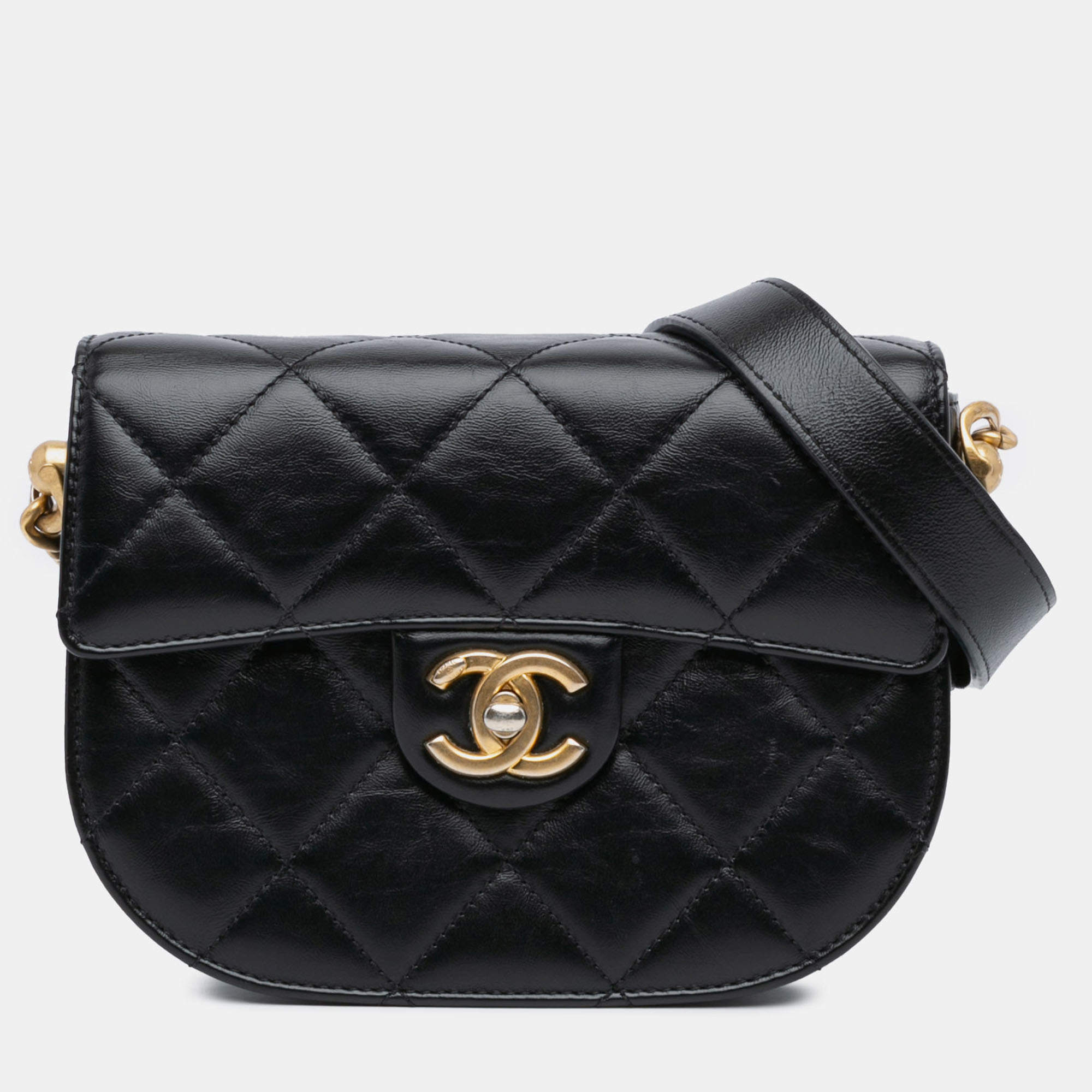 Pre Owned Chanel Black CC Quilted Calfskin Round Moon Messenger Flap