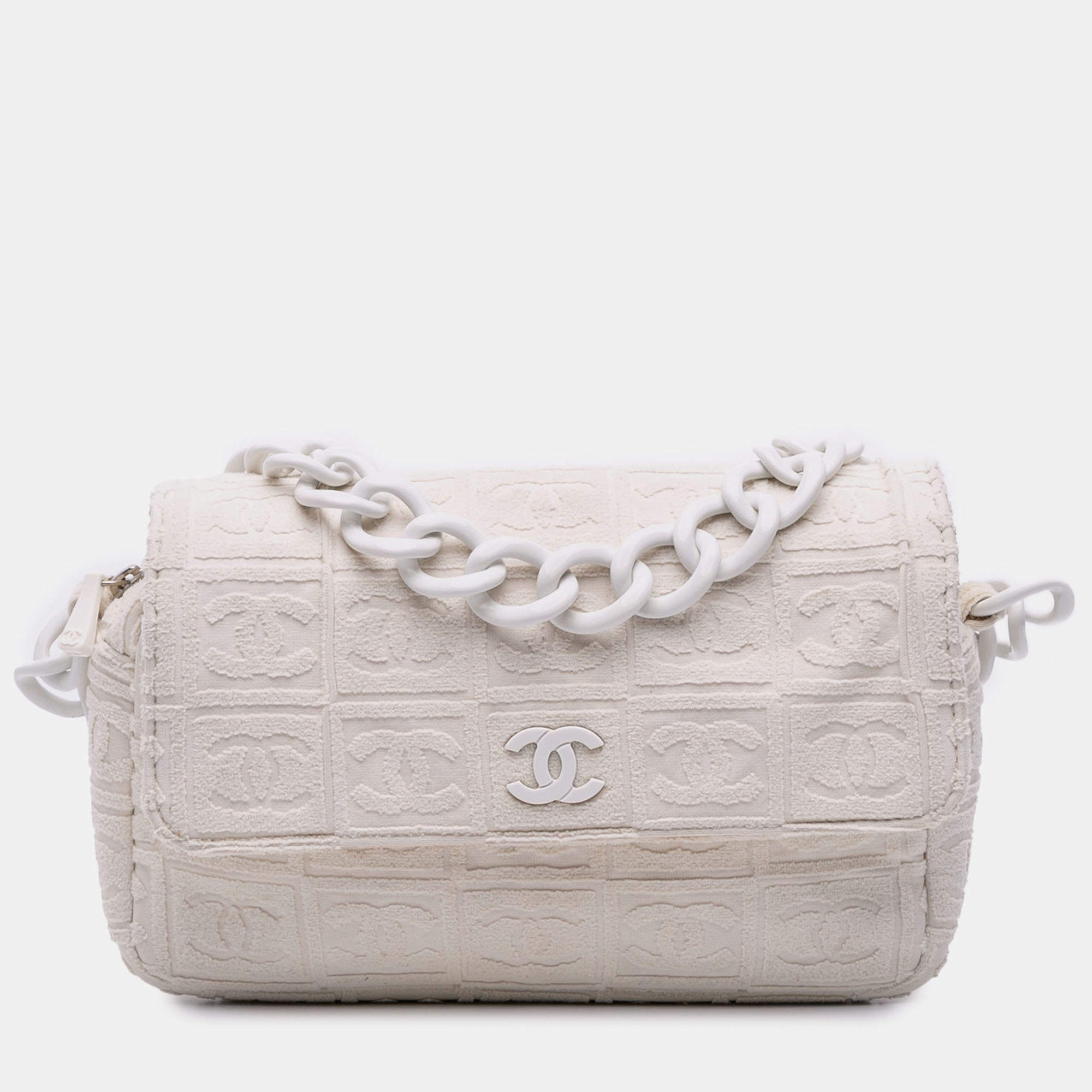 Pre Owned Chanel off White Terry Cloth Sport Line Flap