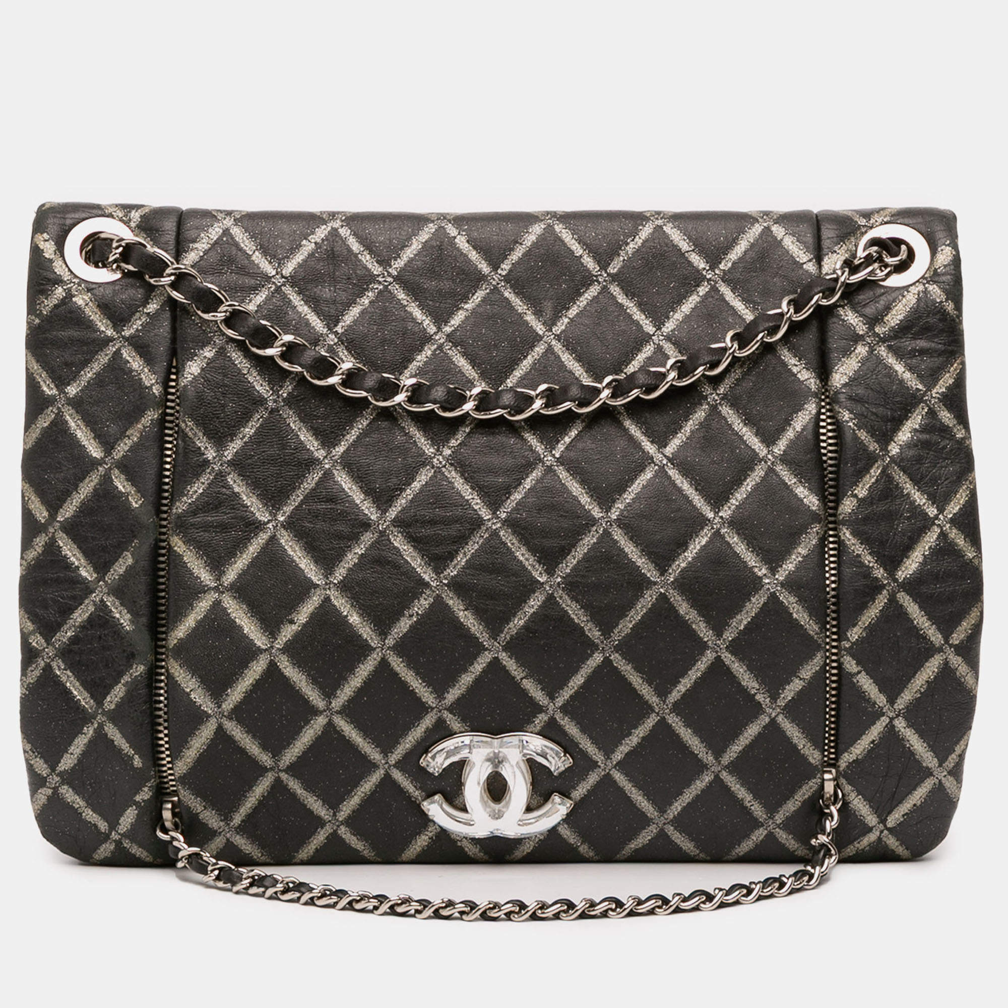 Pre Owned Chanel Black Quilted Metallic Distressed Lambskin CC Crystal Flap