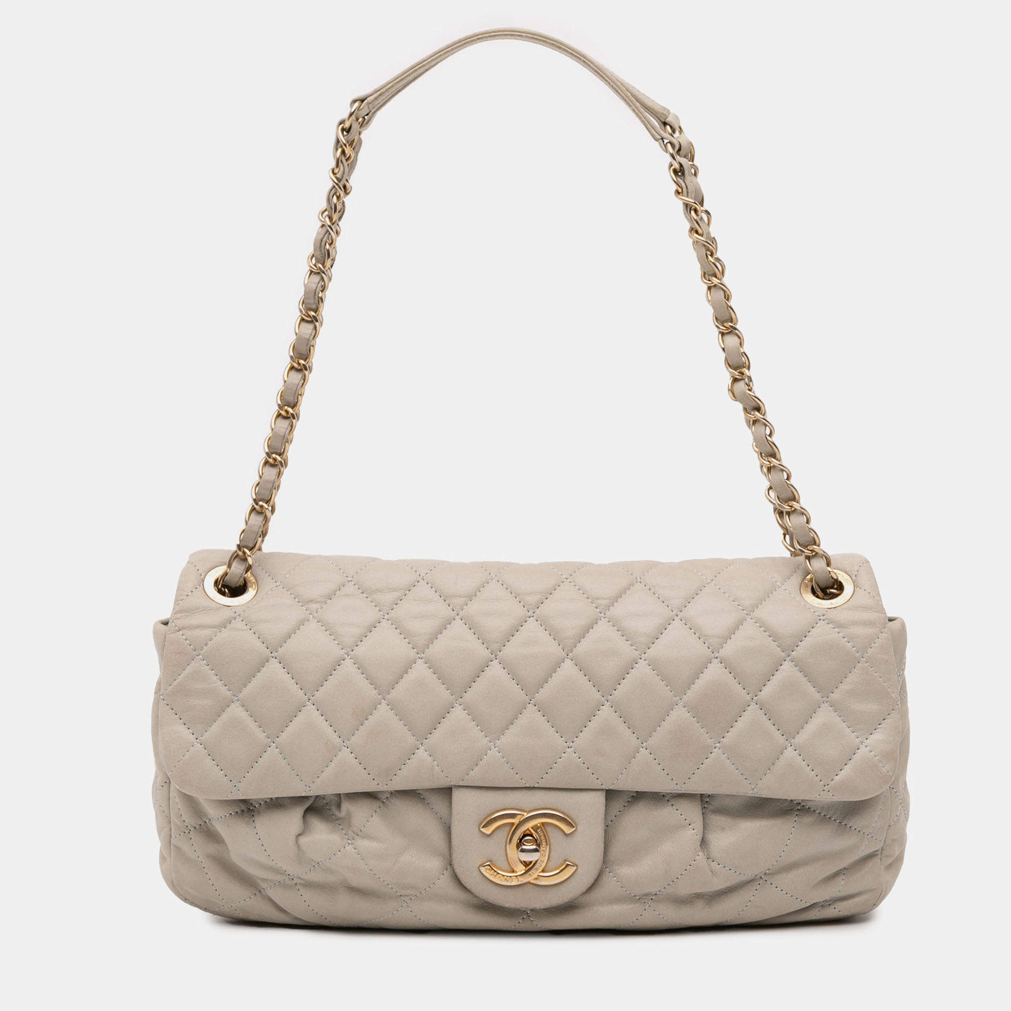 Pre Owned Chanel Beige Quilted Calfskin Chic Quilt Flap