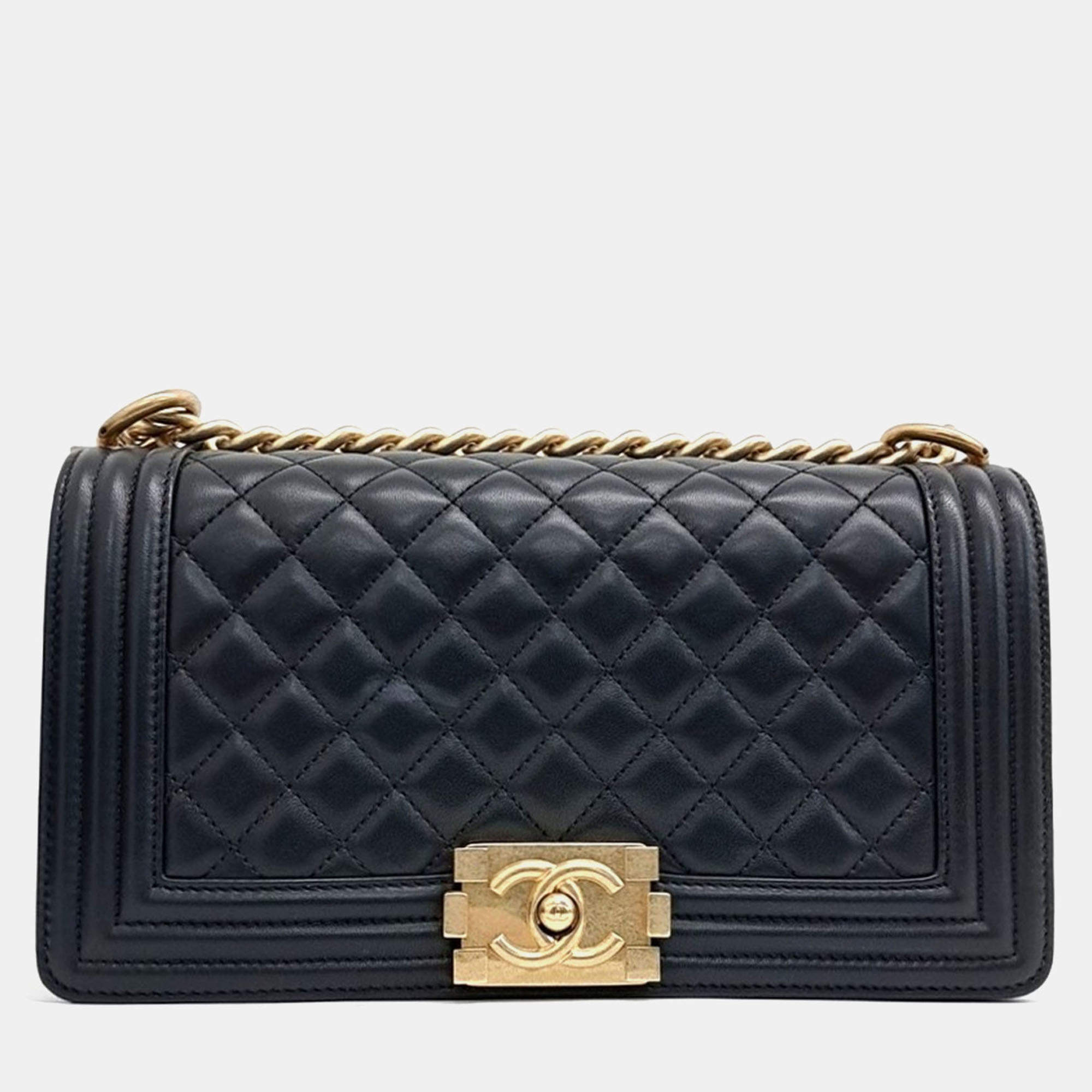 Pre Owned Chanel Black Leather Lambskin Boy Bag Medium