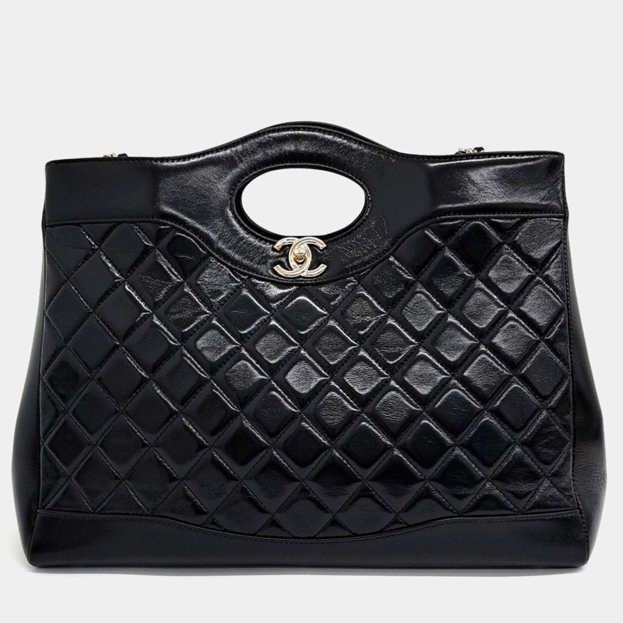 Pre Owned Chanel Black Leather 31 shopping bag