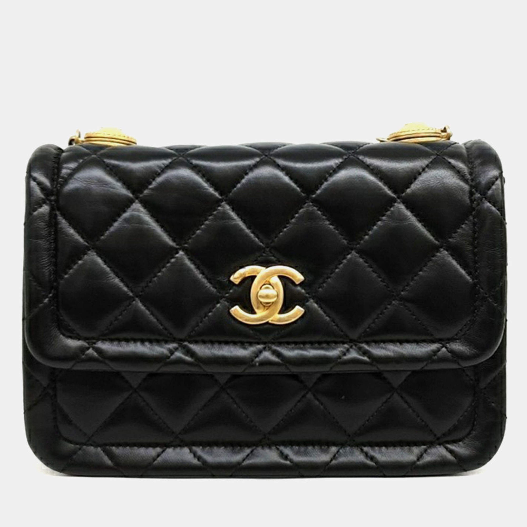 Pre Owned Chanel Black Leather Button-On Top Crossbody Bag