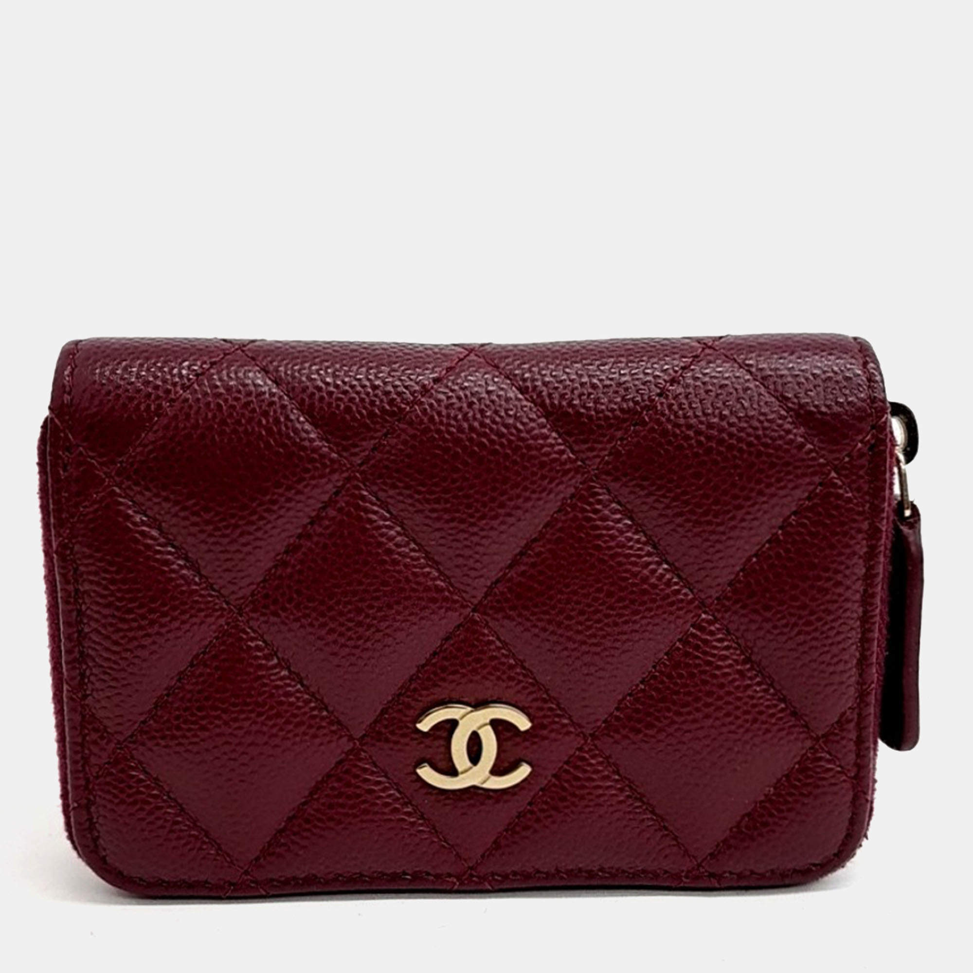 Pre Owned Chanel Burgundy Caviar Leather Caviar Card Holder