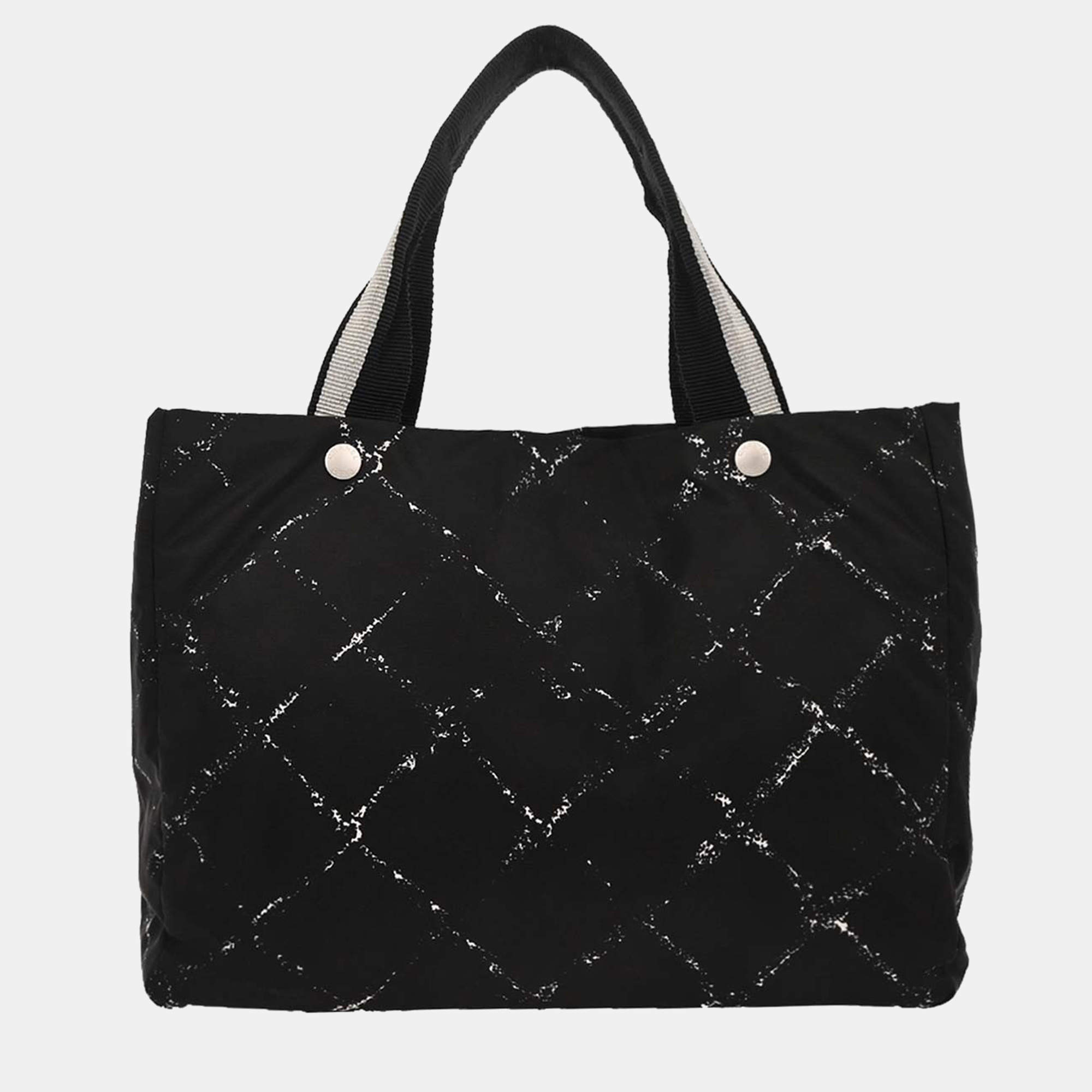 Pre Owned Chanel Black Nylon Travel Line Tote Handbag