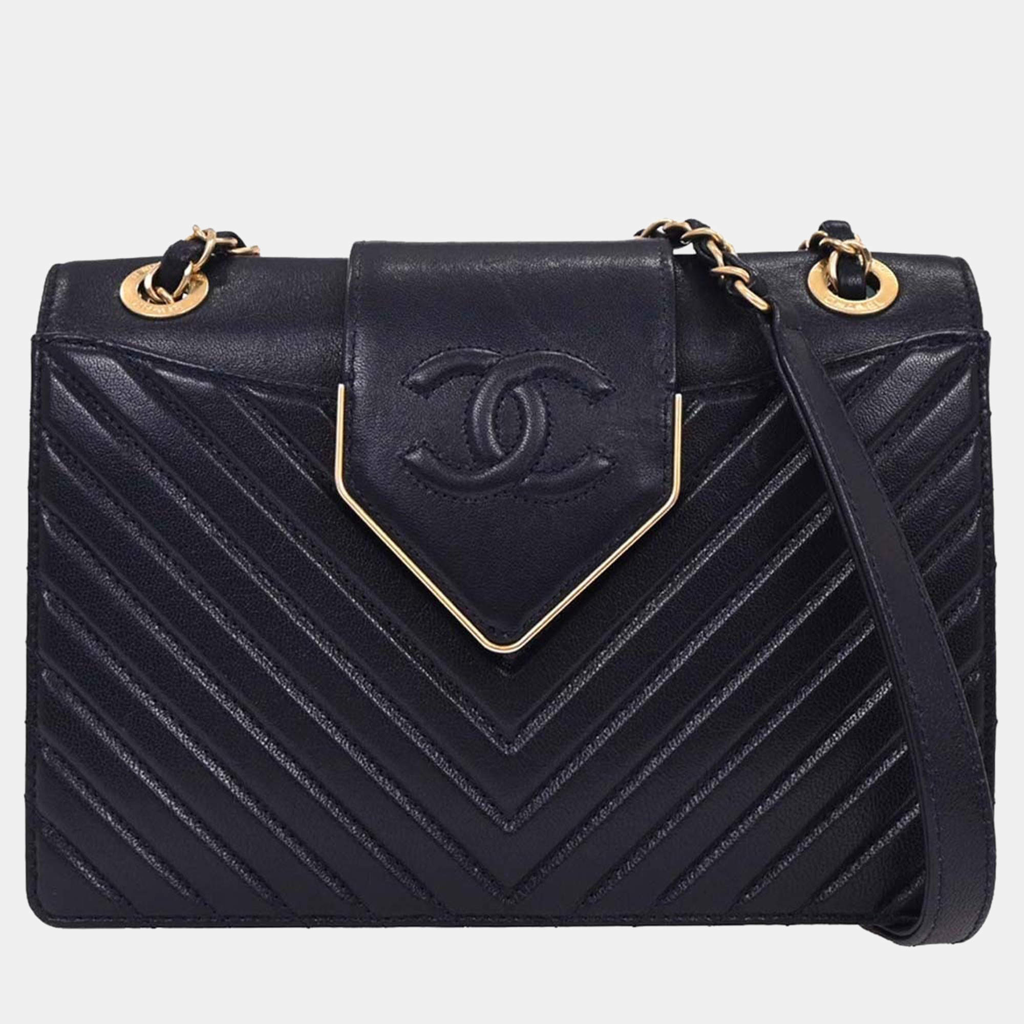 Pre Owned Chanel Navy Calfskin Chevron Shoulder Bag