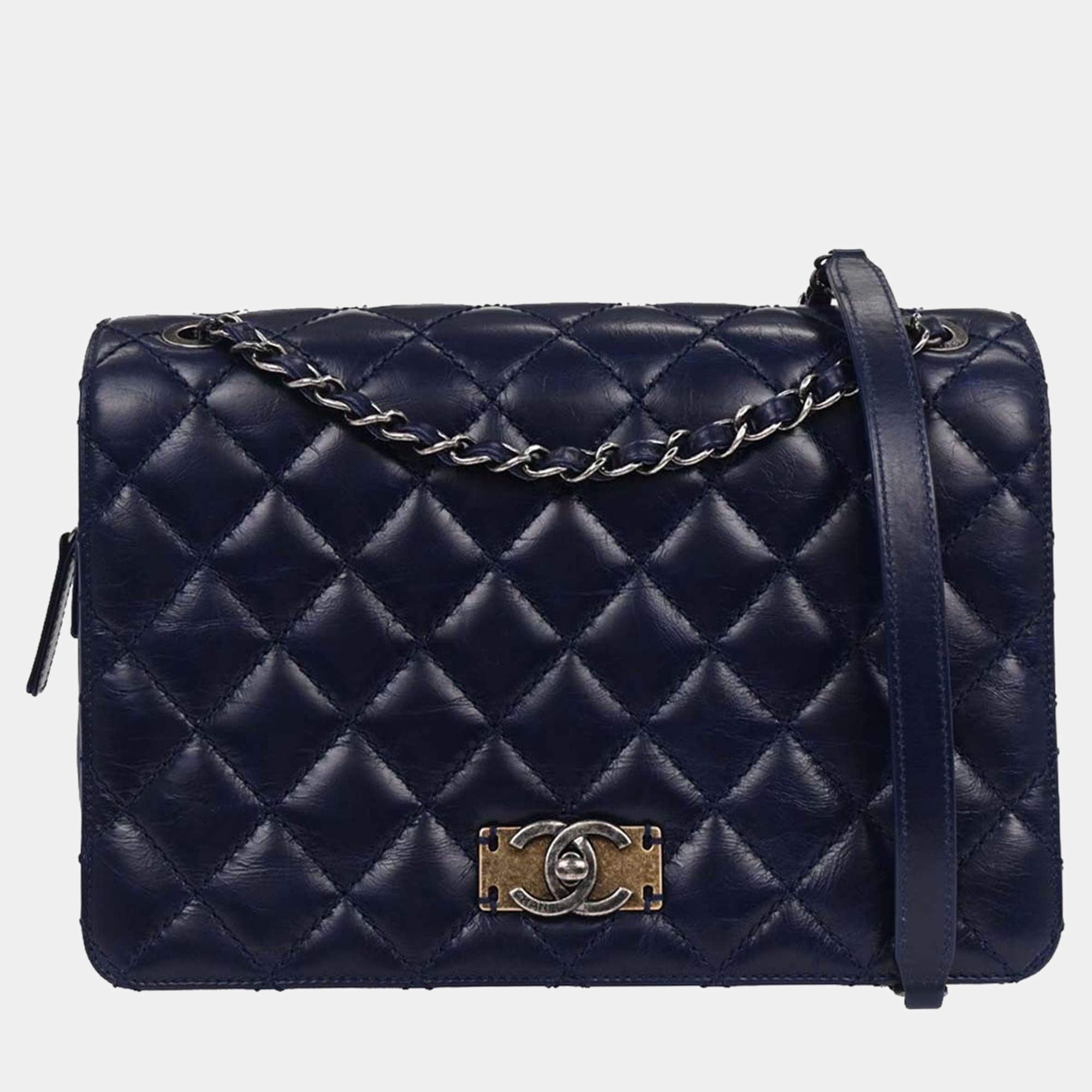 Pre Owned Chanel Navy Calfskin Day Trip Flap Bag