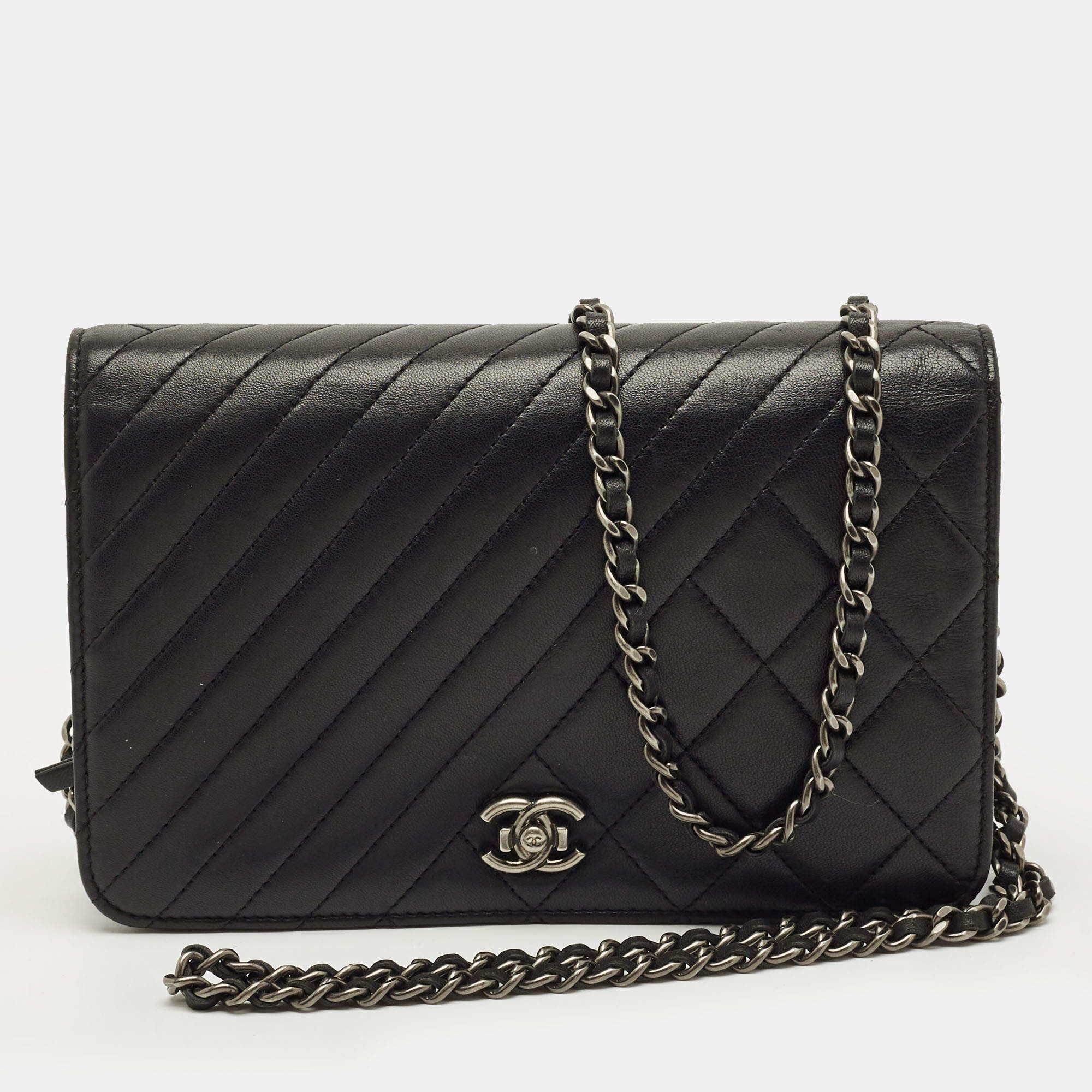 Pre Owned Chanel Black Quilted Leather Coco Boy Wallet on Chain