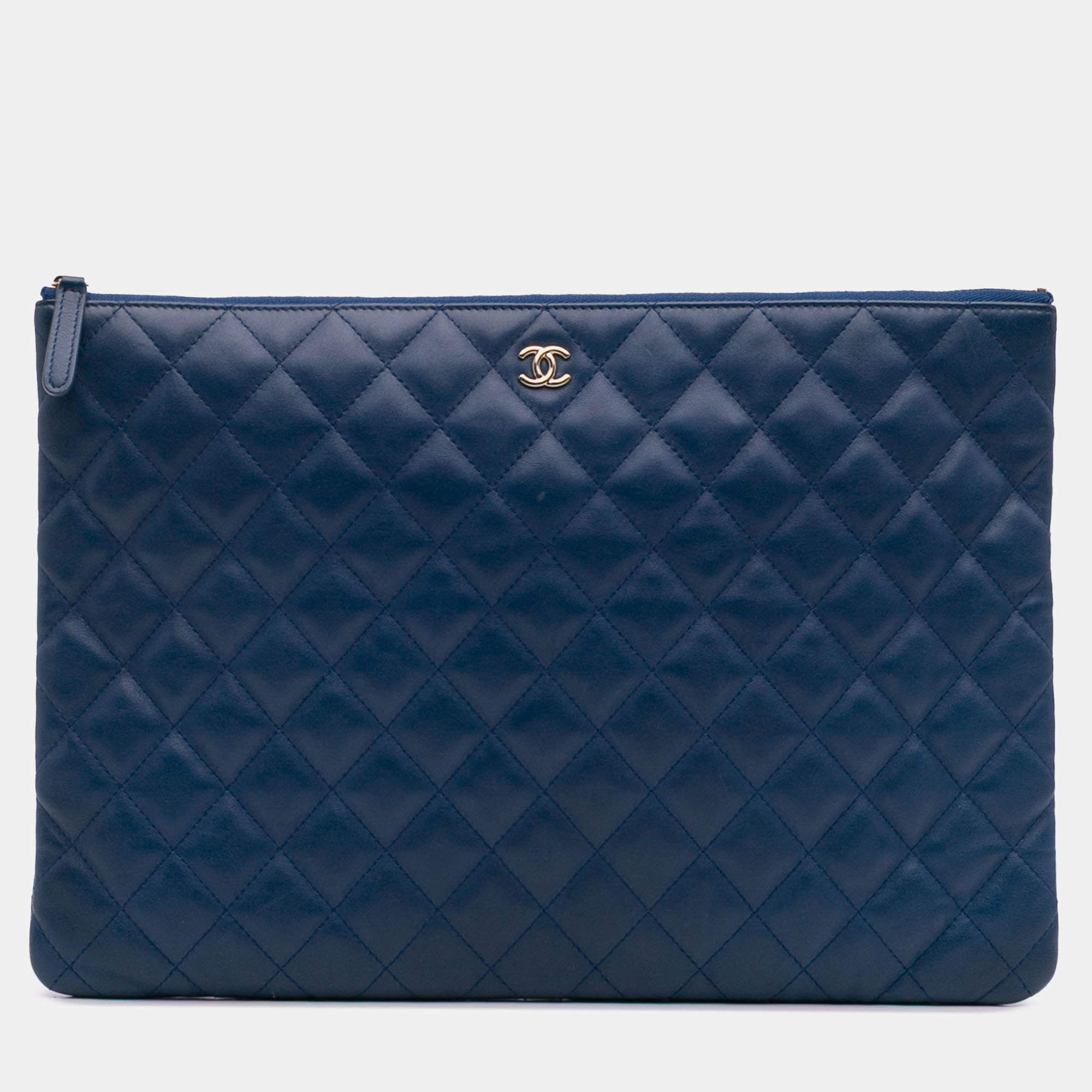 Pre Owned Chanel Blue Large Quilted Lambskin O Case Clutch