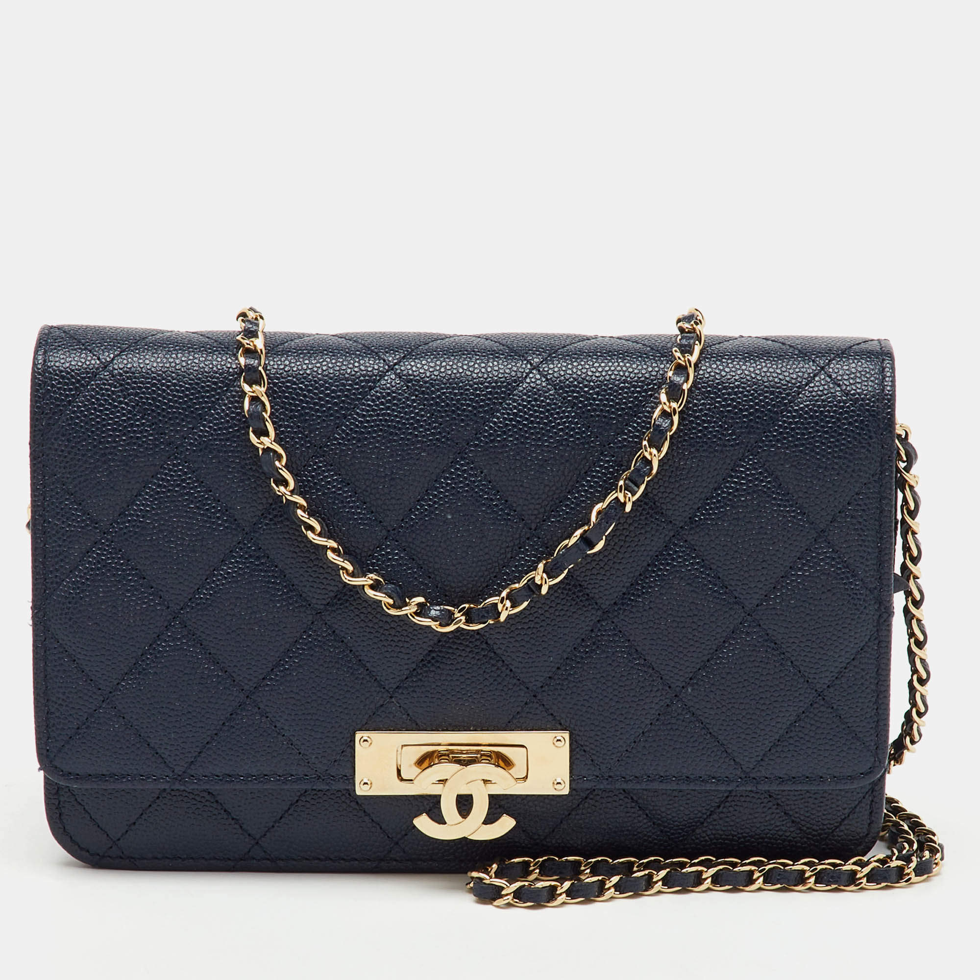 Pre Owned Chanel Navy Blue Quilted Caviar Leather Golden Class Wallet On Chain